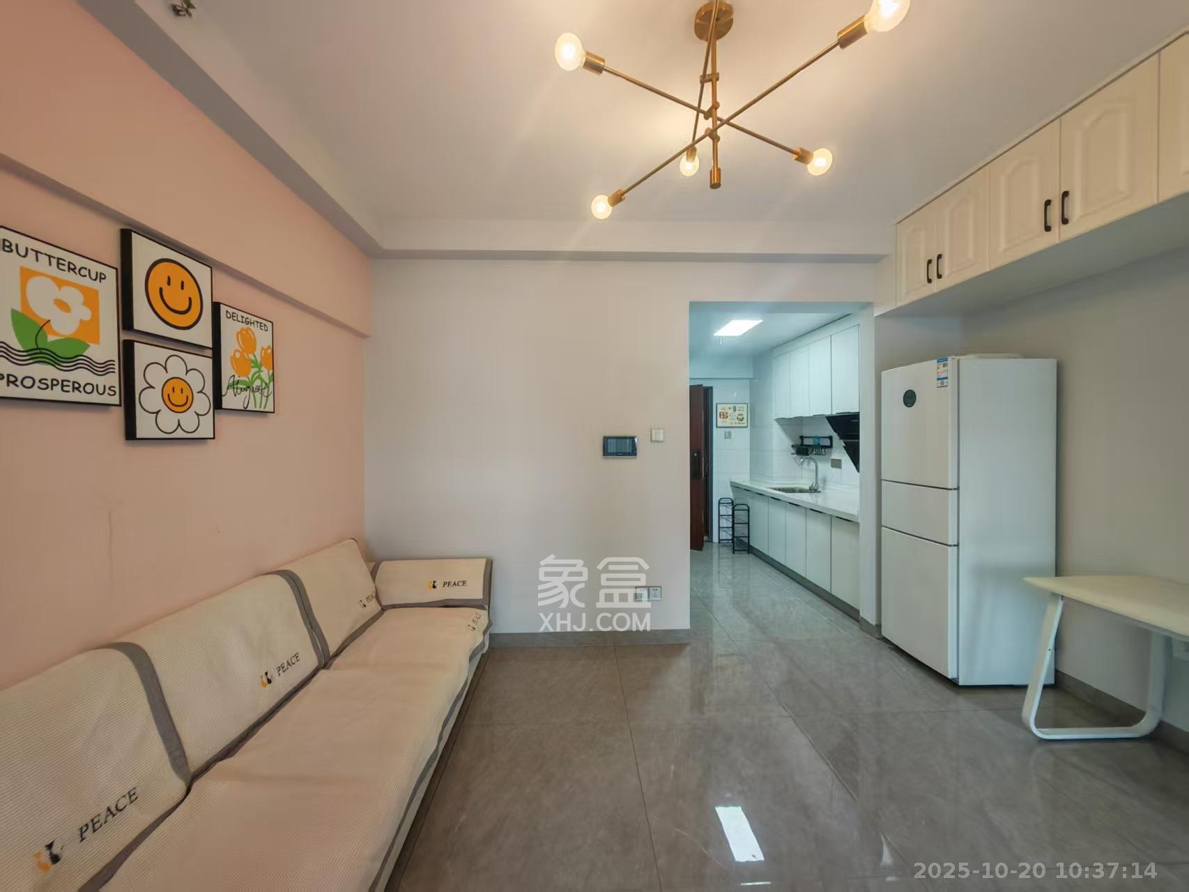 鑫远玲珑  1室1厅1卫    1700.0元/月 鑫远玲珑  1室1厅1卫    1700.0元/月