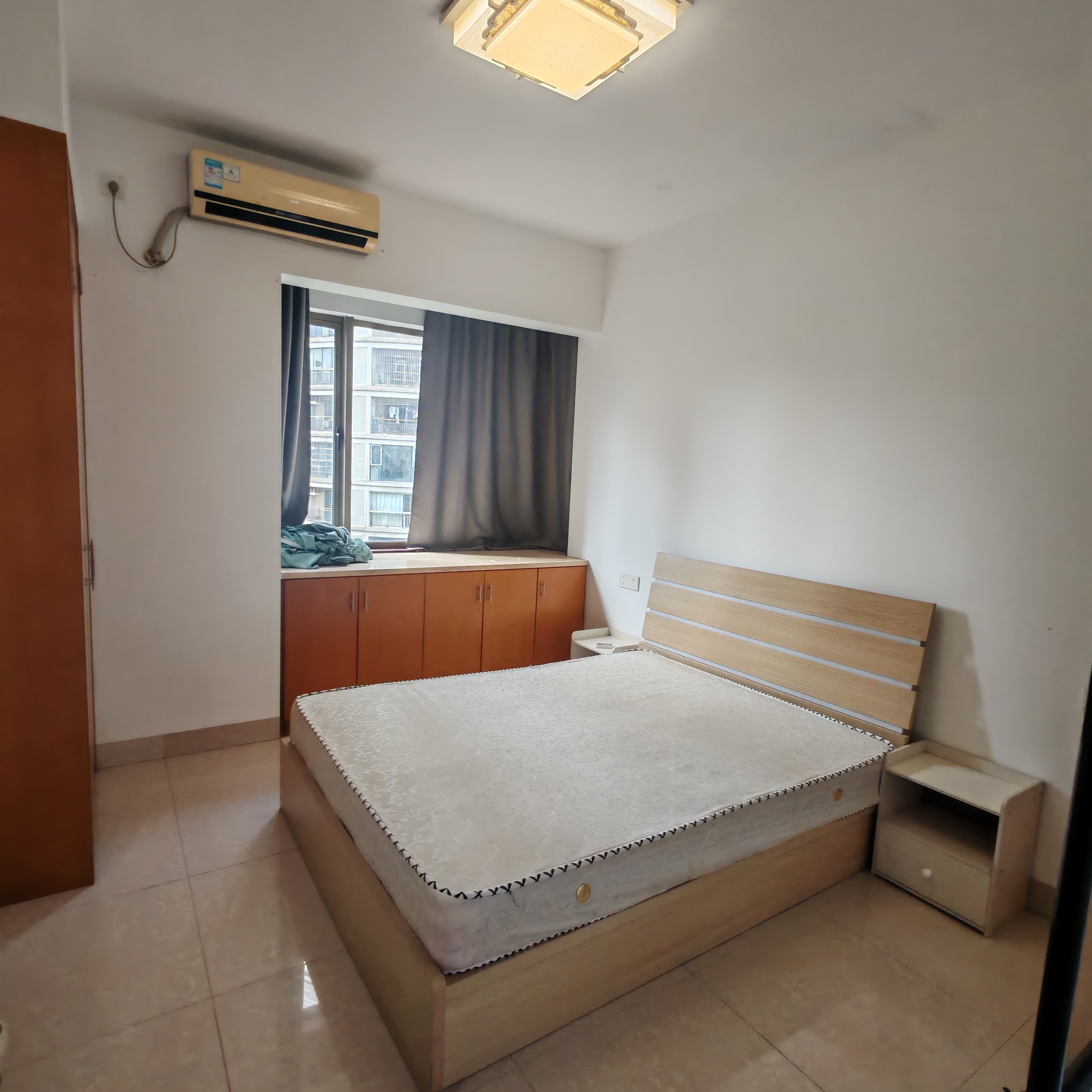 禧福新城  1室2厅1卫    2200.0元/月室内图