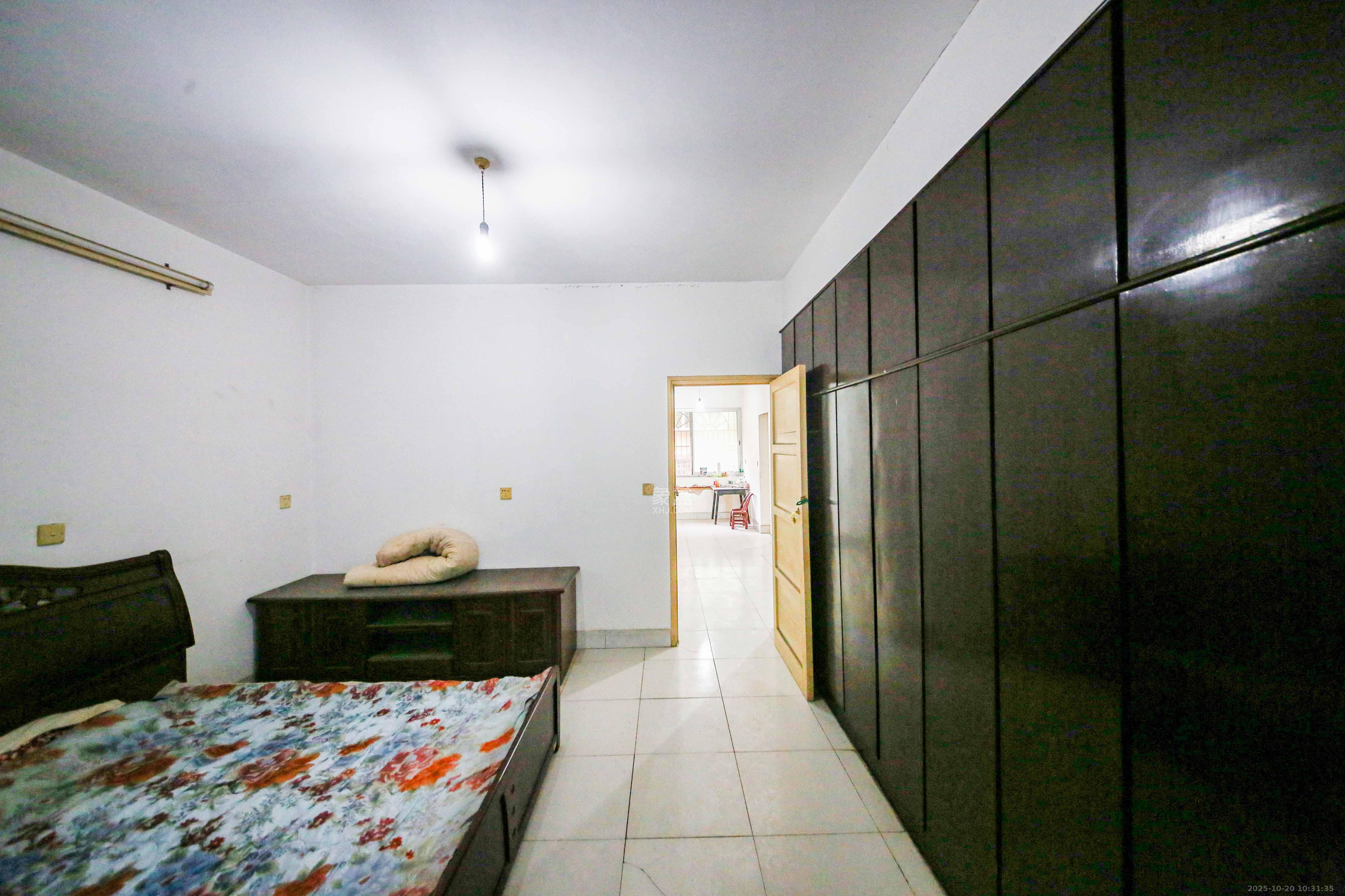 铸造厂宿舍 2室2厅1卫 55.0万 铸造厂宿舍 2室2厅1卫 55.0万卧室