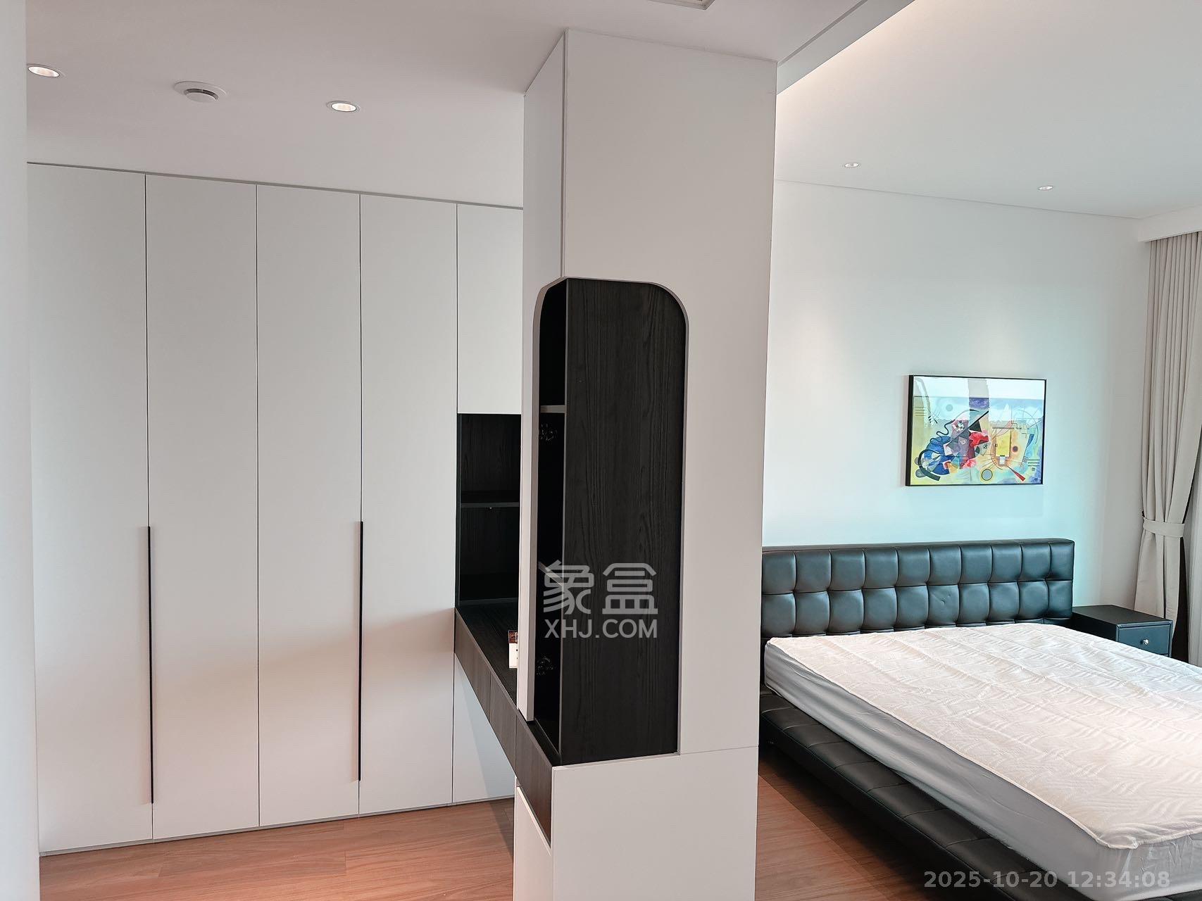 鑫远融泽府  4室2厅3卫    8800.0元/月 鑫远融泽府  4室2厅3卫    8800.0元/月室内图