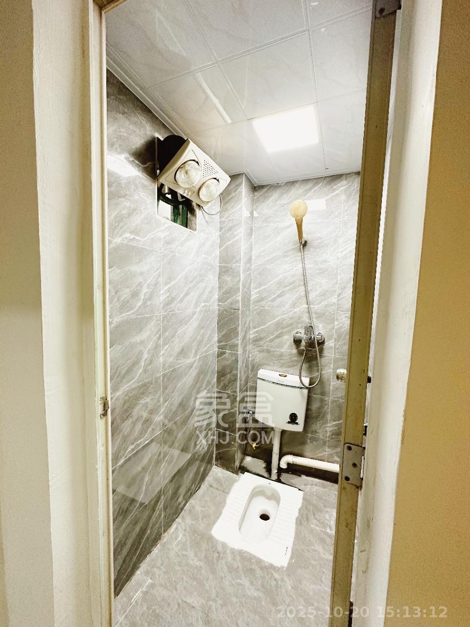 高正街税务局宿舍  1室0厅0卫    1900.0元/月室内图