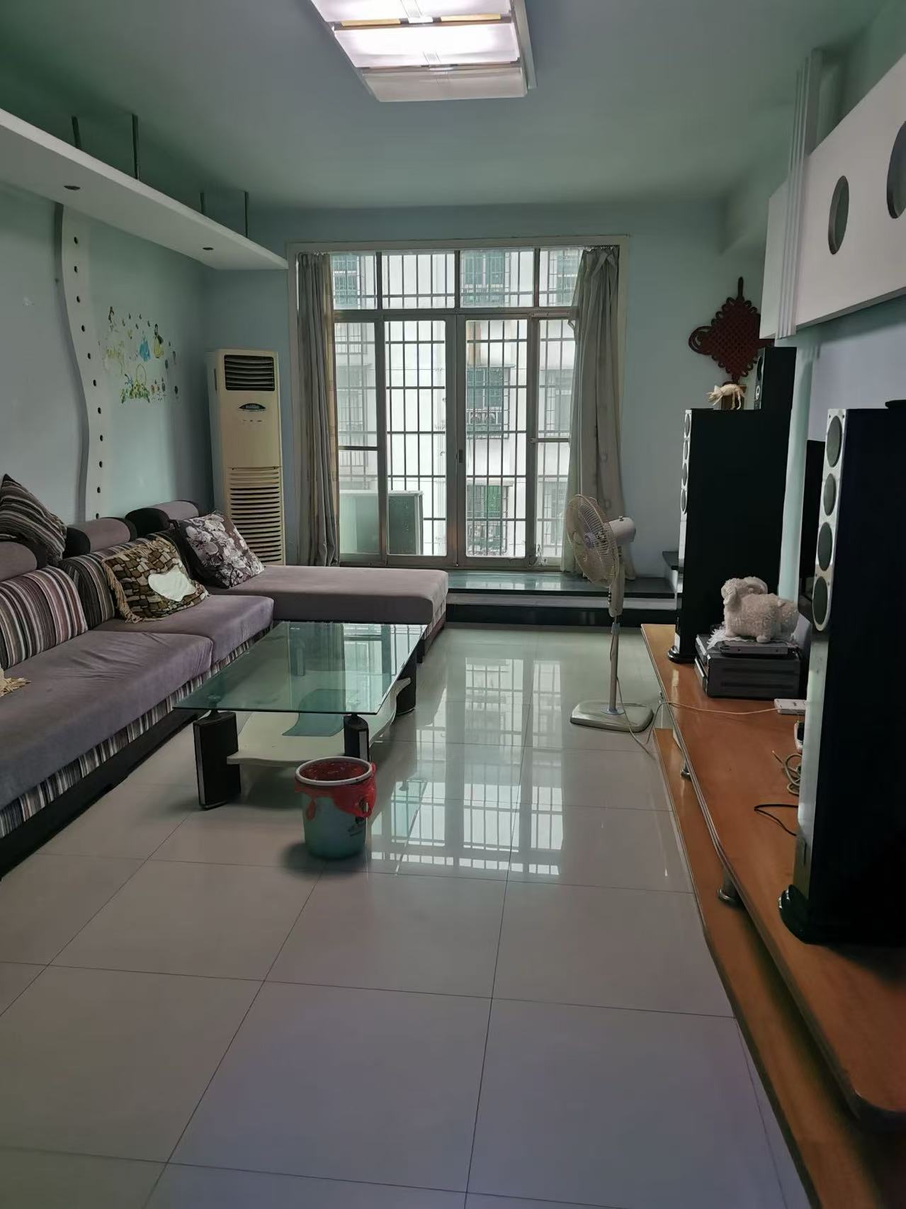 移民小区  4室2厅2卫    1000.0元/月