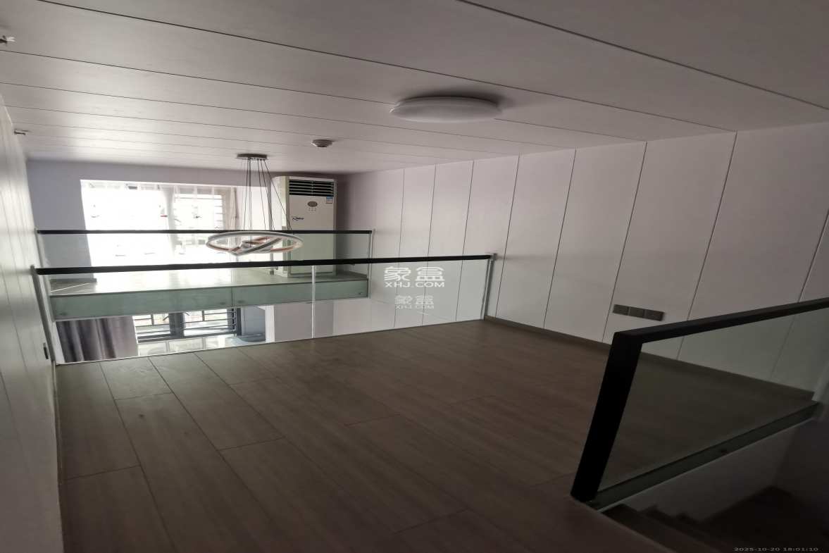 万科金色梦想B区  2室1厅1卫    2500.0元/月 万科金色梦想B区  2室1厅1卫    2500.0元/月室内图