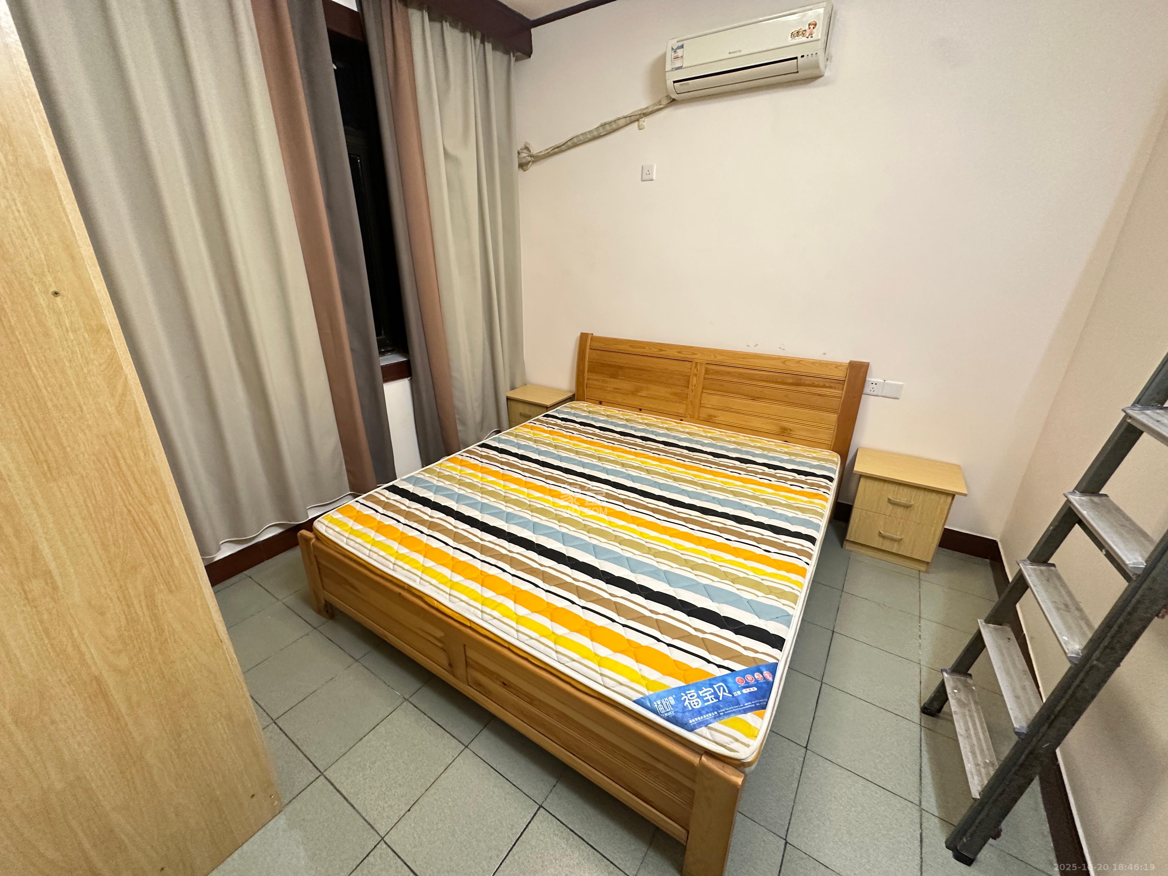 解放四村航道宿舍  2室1厅1卫    1600.0元/月 解放四村航道宿舍  2室1厅1卫    1600.0元/月室内图