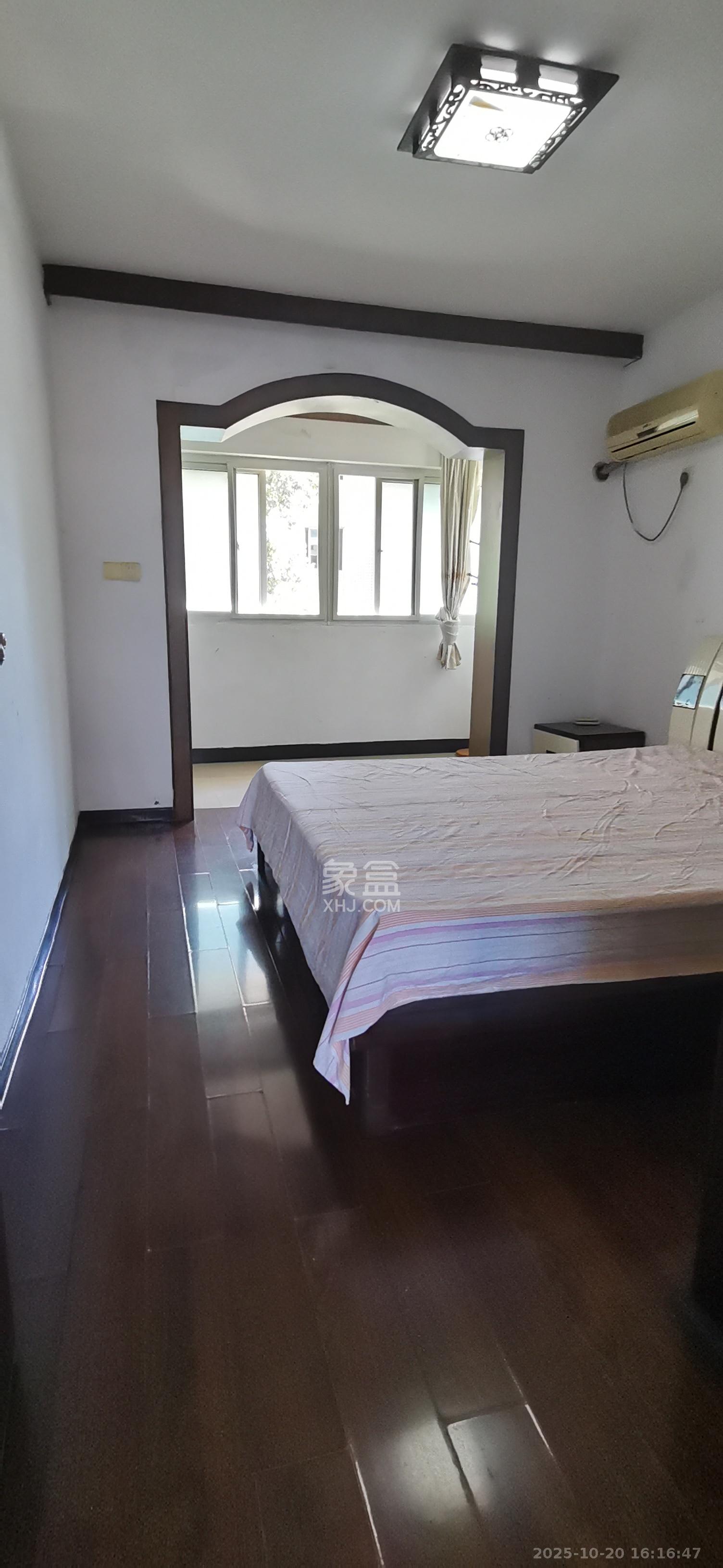 雨花区教师村  3室2厅1卫    1700.0元/月室内图