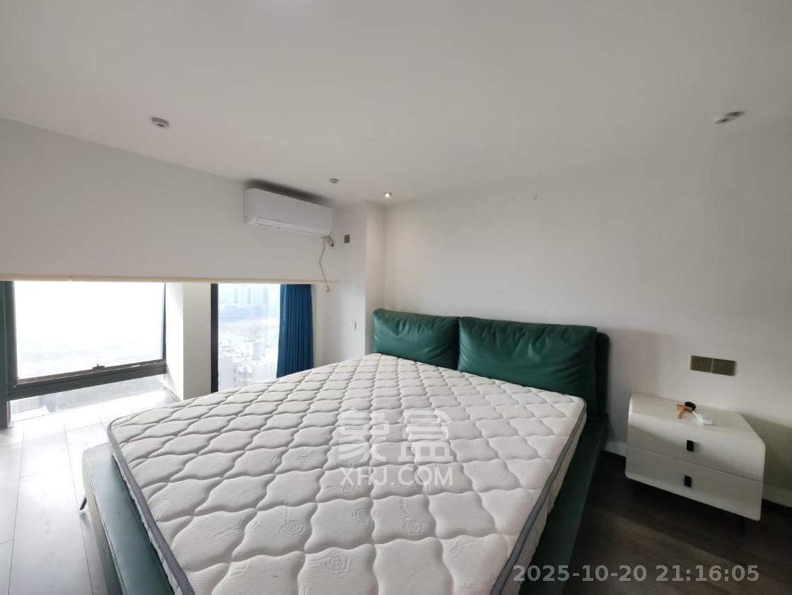 长房时代小镇 1室1厅1卫 1300.0元/月 长房时代小镇 1室1厅1卫 1300.0元/月室内图