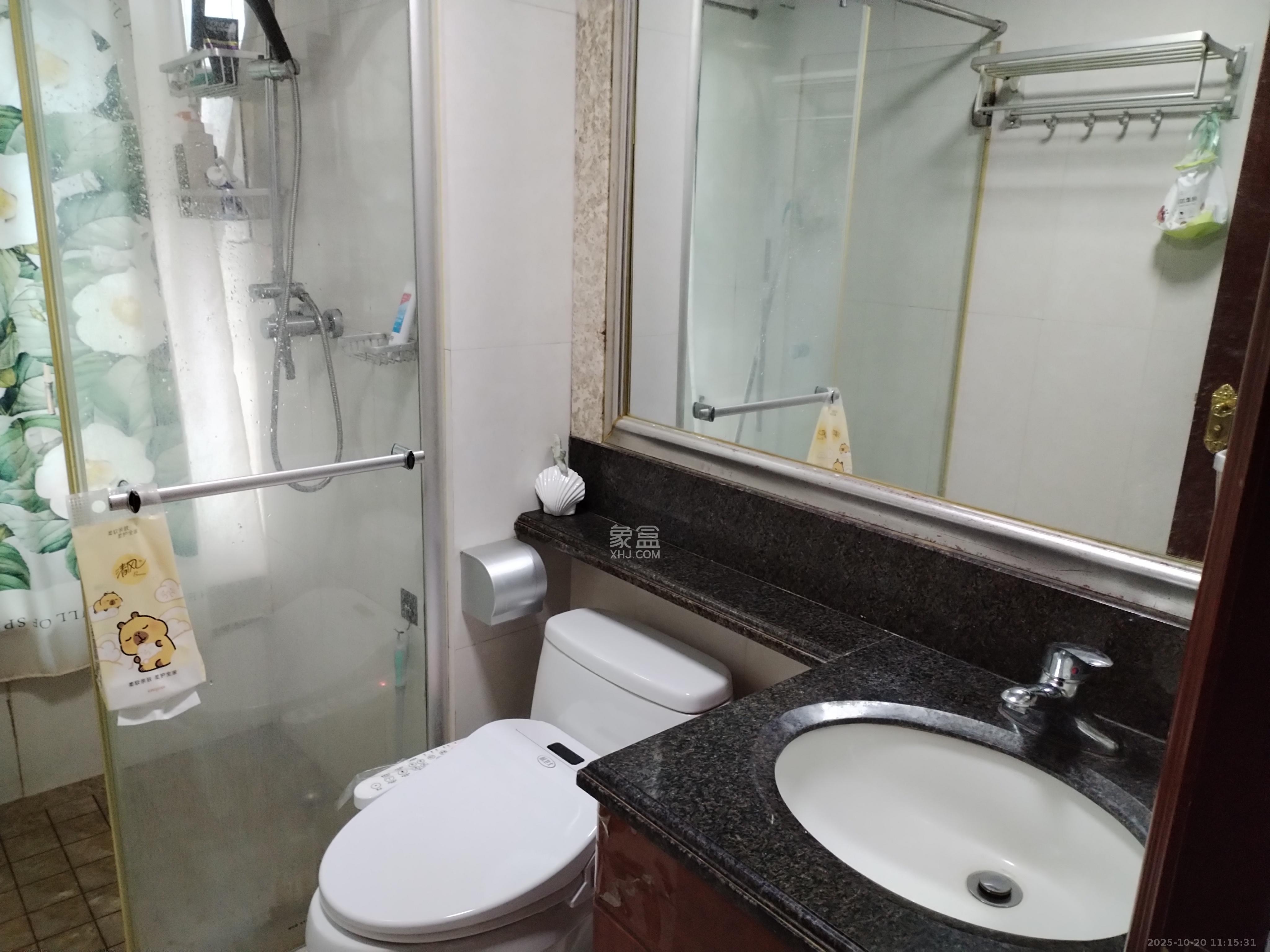恒大华府  4室2厅2卫    5500.0元/月室内图