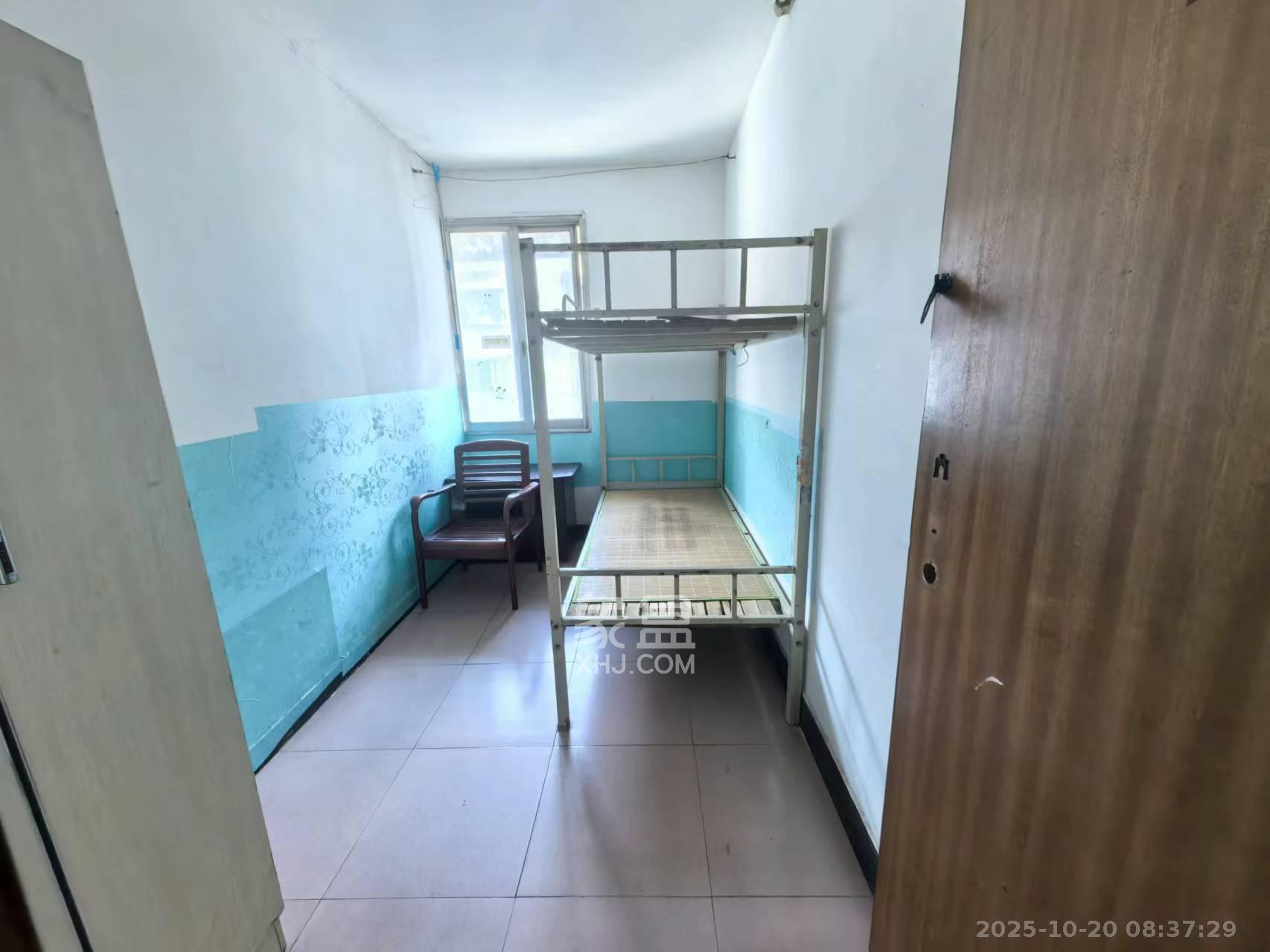 宏金花园  3室1厅2卫    2600.0元/月室内图