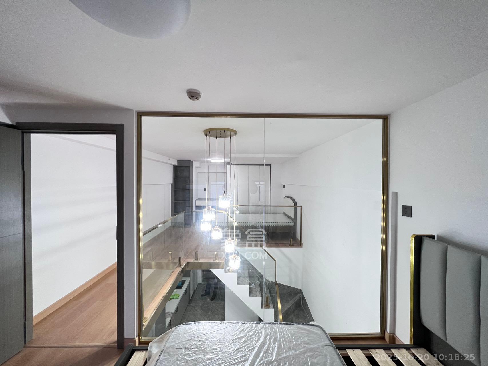 佳兆业云顶都汇   41.7㎡      1800.0元/月