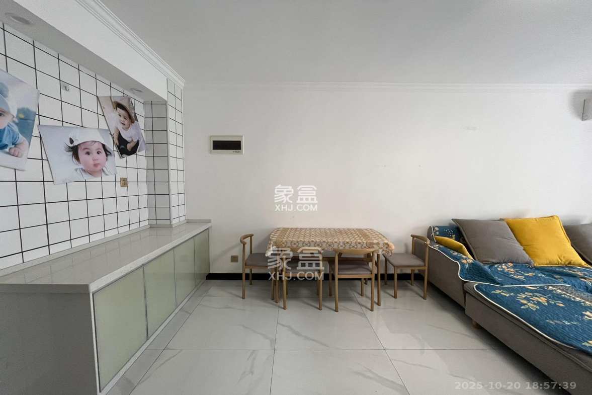 鑫远悦城(鑫远悦时代) 2室1厅1卫 1800.0元/月 鑫远悦城(鑫远悦时代) 2室1厅1卫 1800.0元/月室内图