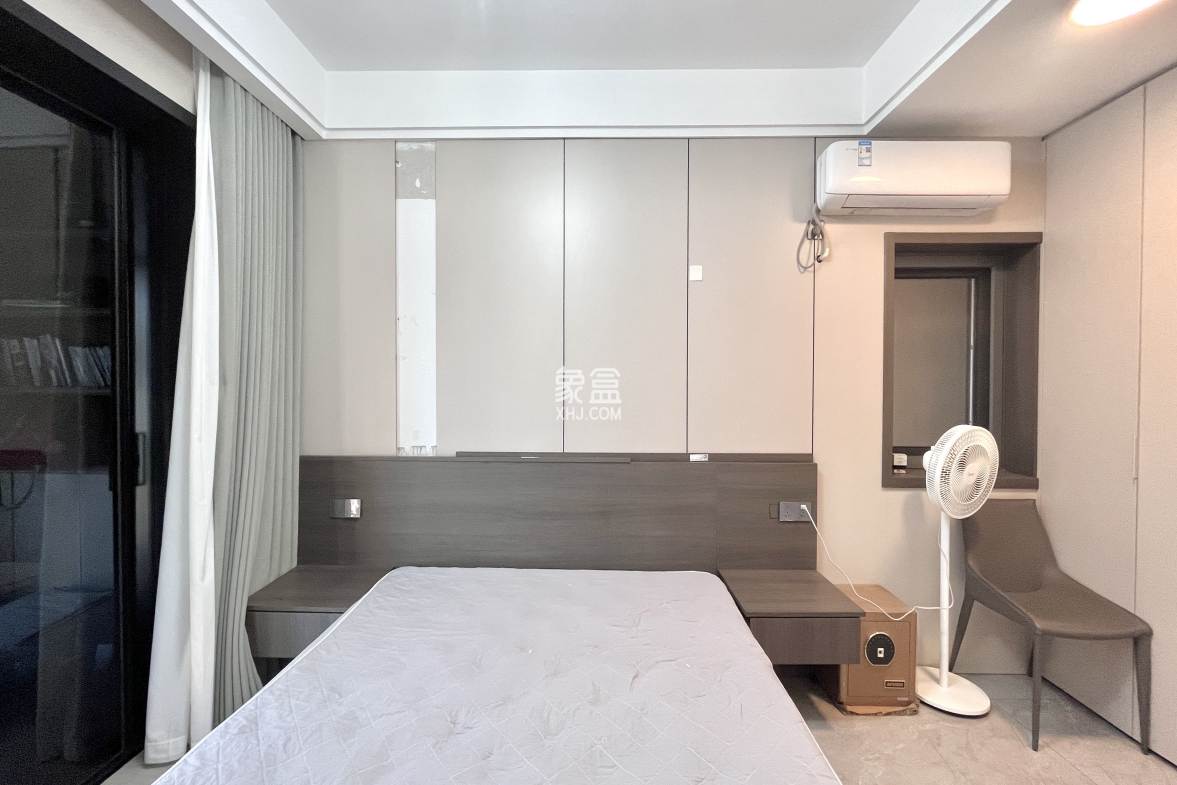 海航豪庭南苑 1室1厅1卫 4500.0元/月 海航豪庭南苑 1室1厅1卫 4500.0元/月室内图