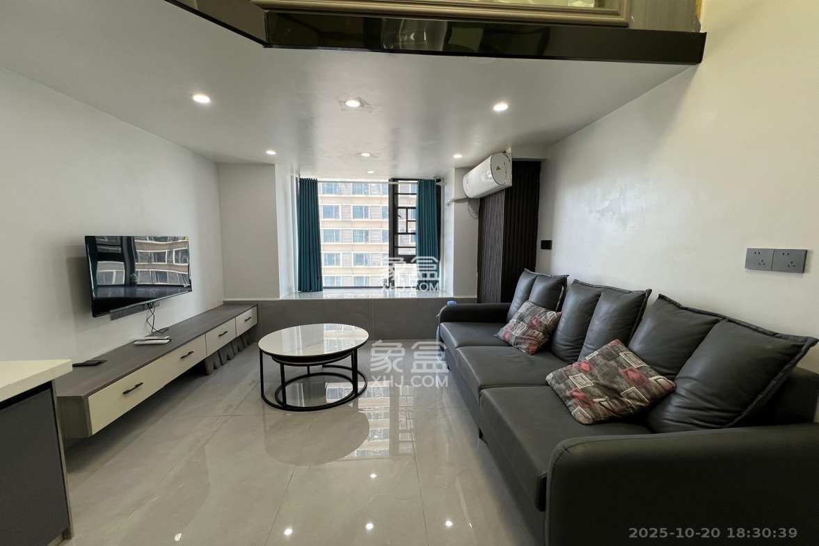 佳兆业云顶都汇  1室0厅0卫    1500.0元/月 佳兆业云顶都汇  1室0厅0卫    1500.0元/月室内图