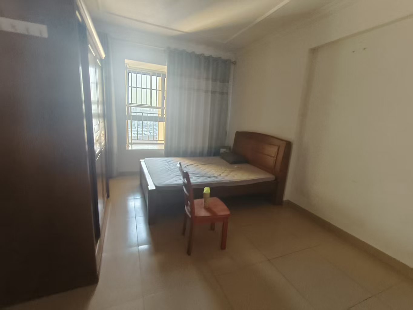 金牛佳园  3室2厅2卫    2800.0元/月室内图