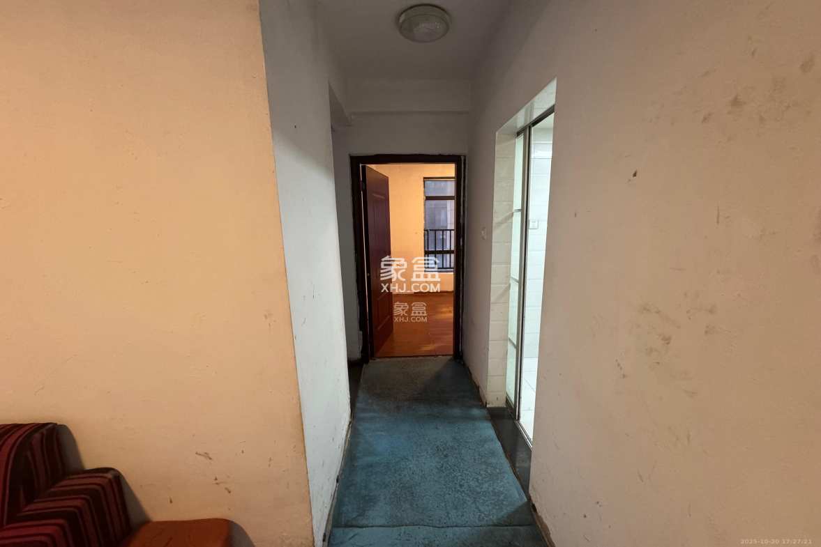 湘域城邦(湘域国际中心) 2室2厅1卫 2500.0元/月 湘域城邦(湘域国际中心) 2室2厅1卫 2500.0元/月室内图