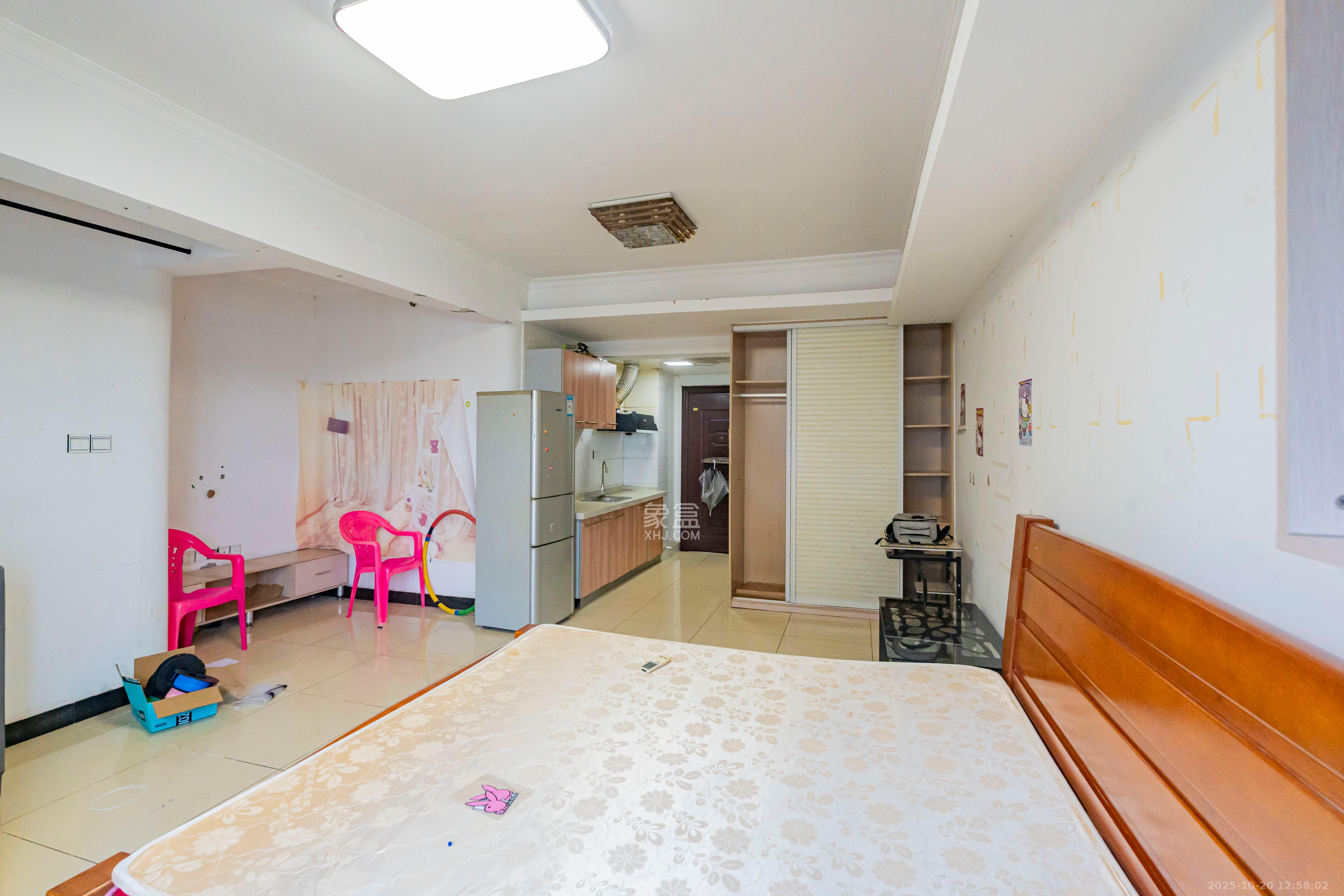 才子佳苑一期/二期 1室1厅1卫 27.0万 才子佳苑一期/二期 1室1厅1卫 27.0万卧室