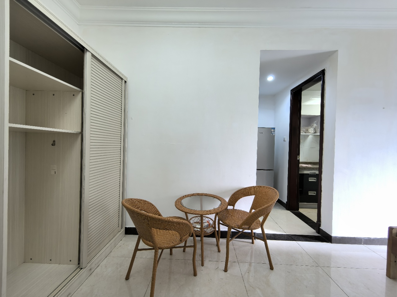 恒大绿洲  1室1厅1卫    1000.0元/月室内图