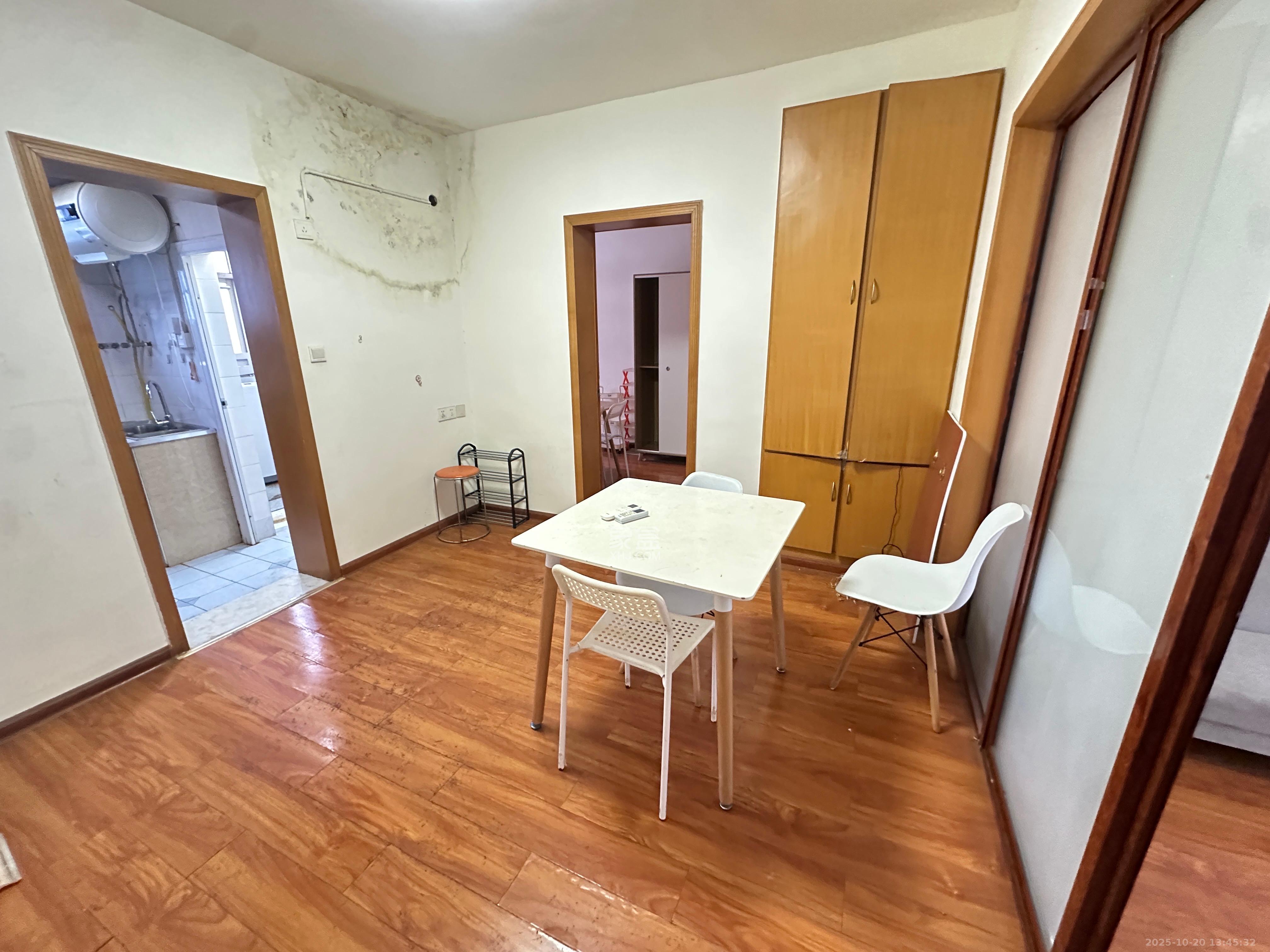 造化塘  2室1厅1卫    1500.0元/月 造化塘  2室1厅1卫    1500.0元/月室内图