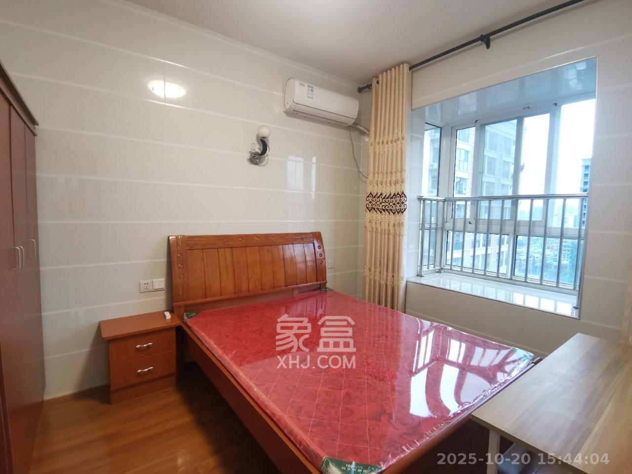 磊鑫嘉苑（地质局单位房）  2室2厅1卫    1600.0元/月室内图