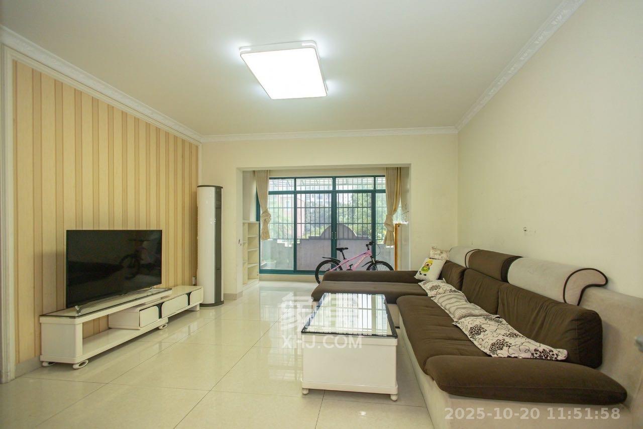 蝴蝶谷  2室2厅1卫    1600.0元/月室内图1