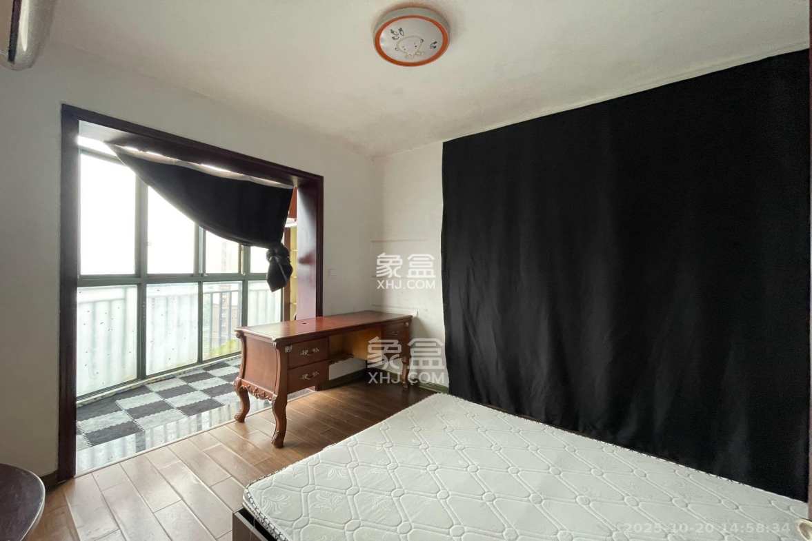 圆梦完美生活  3室2厅2卫    2100.0元/月 圆梦完美生活  3室2厅2卫    2100.0元/月室内图