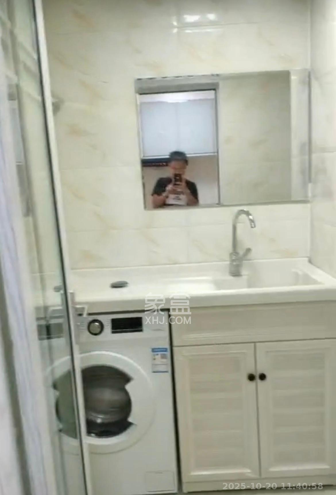 洋湖时代  1室1厅1卫    1000.0元/月 洋湖时代  1室1厅1卫    1000.0元/月室内图