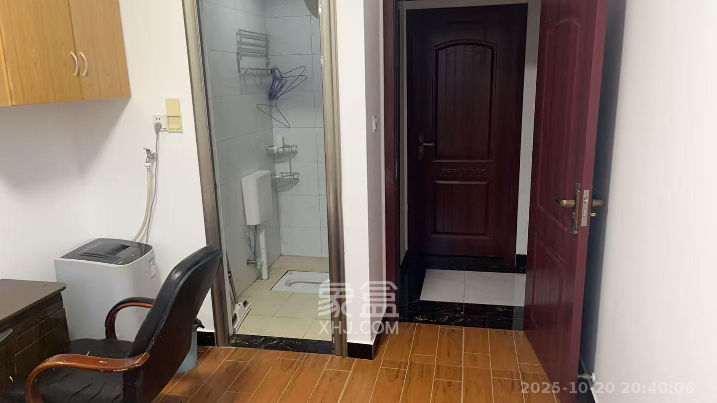 和沁园  1室0厅0卫    800.0元/月 和沁园  1室0厅0卫    800.0元/月室内图