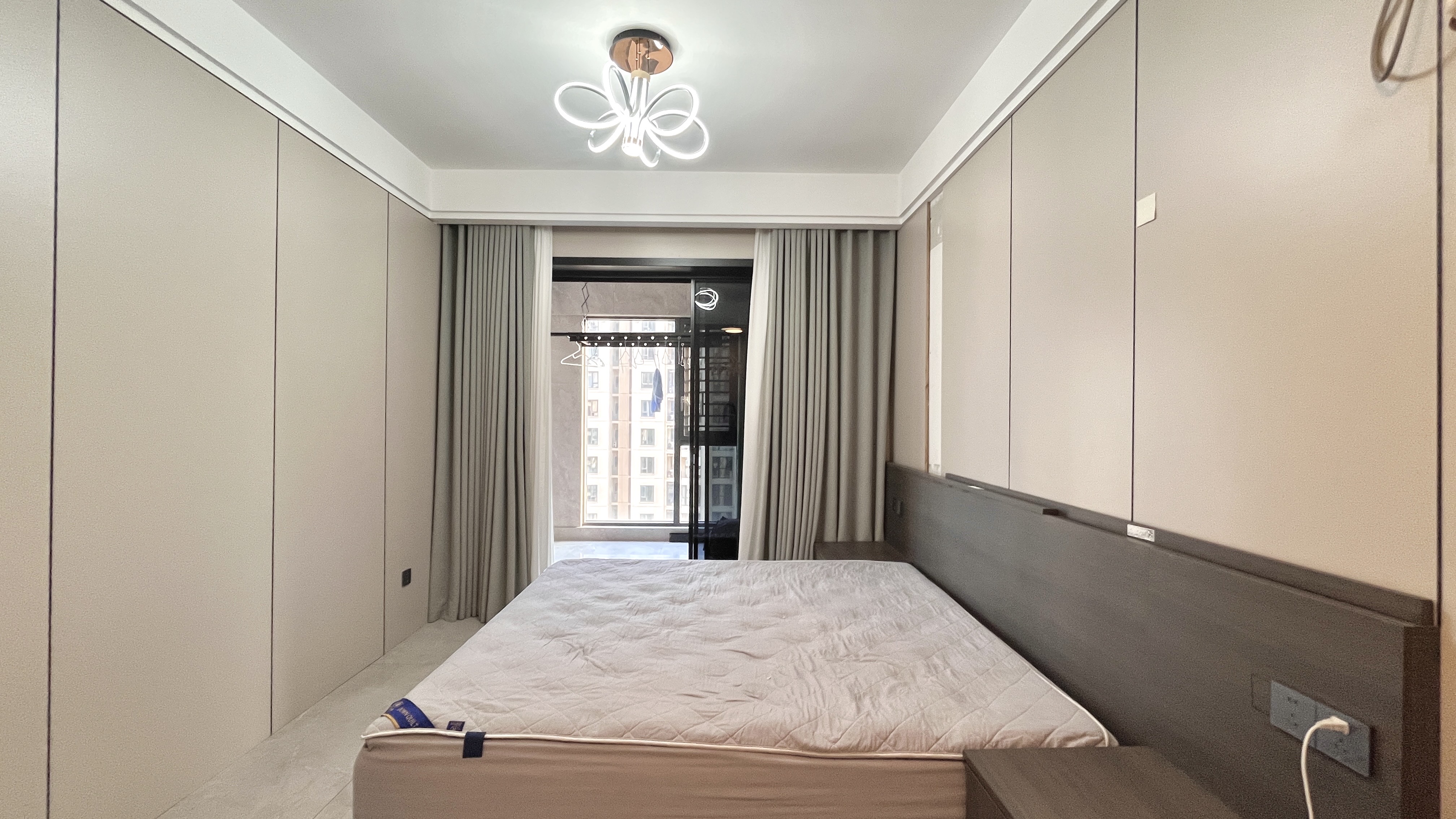 海航豪庭南苑 1室1厅1卫 4500.0元/月 海航豪庭南苑 1室1厅1卫 4500.0元/月室内图