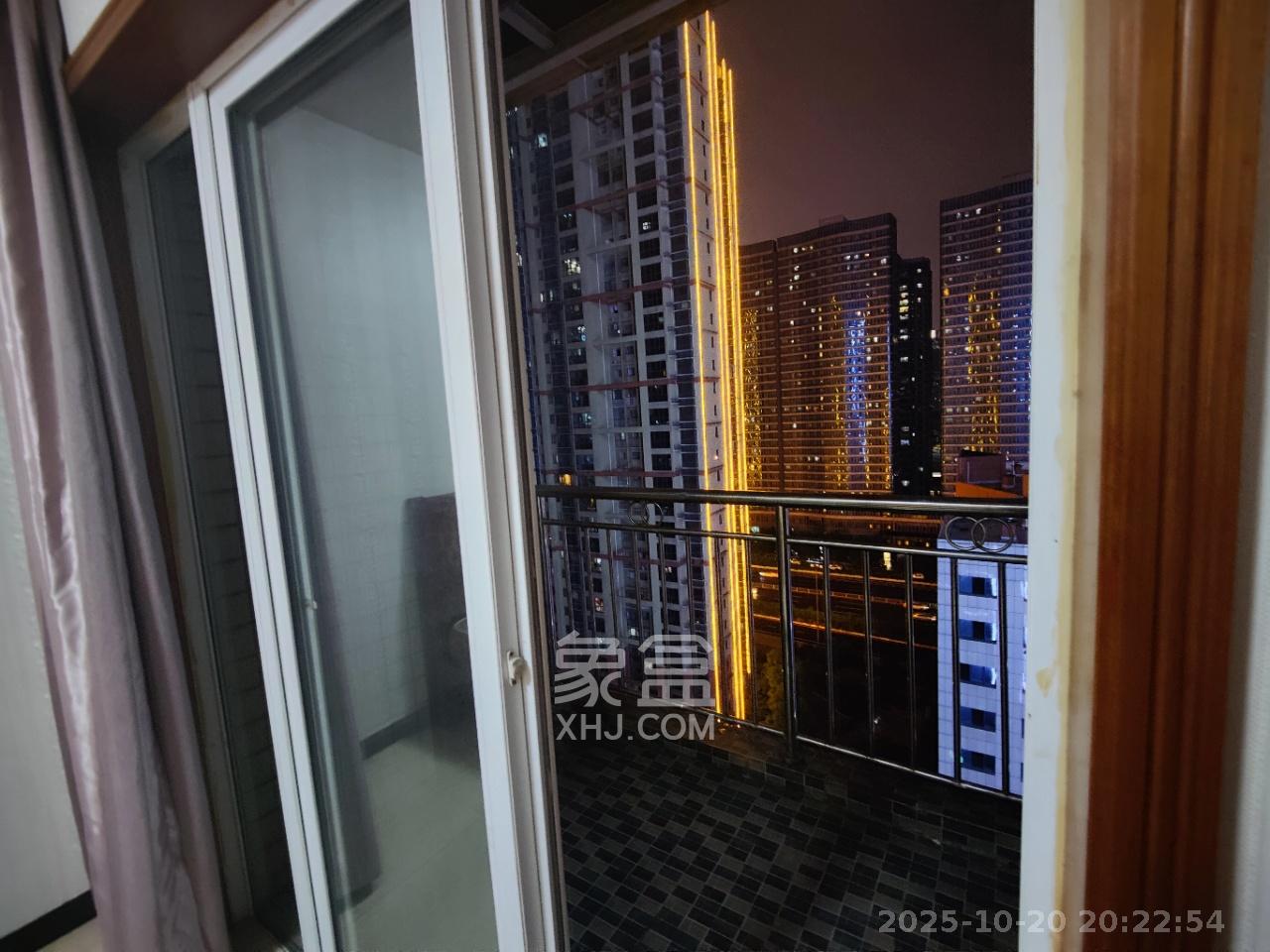 星蓝湾  2室2厅1卫    2500.0元/月室内图