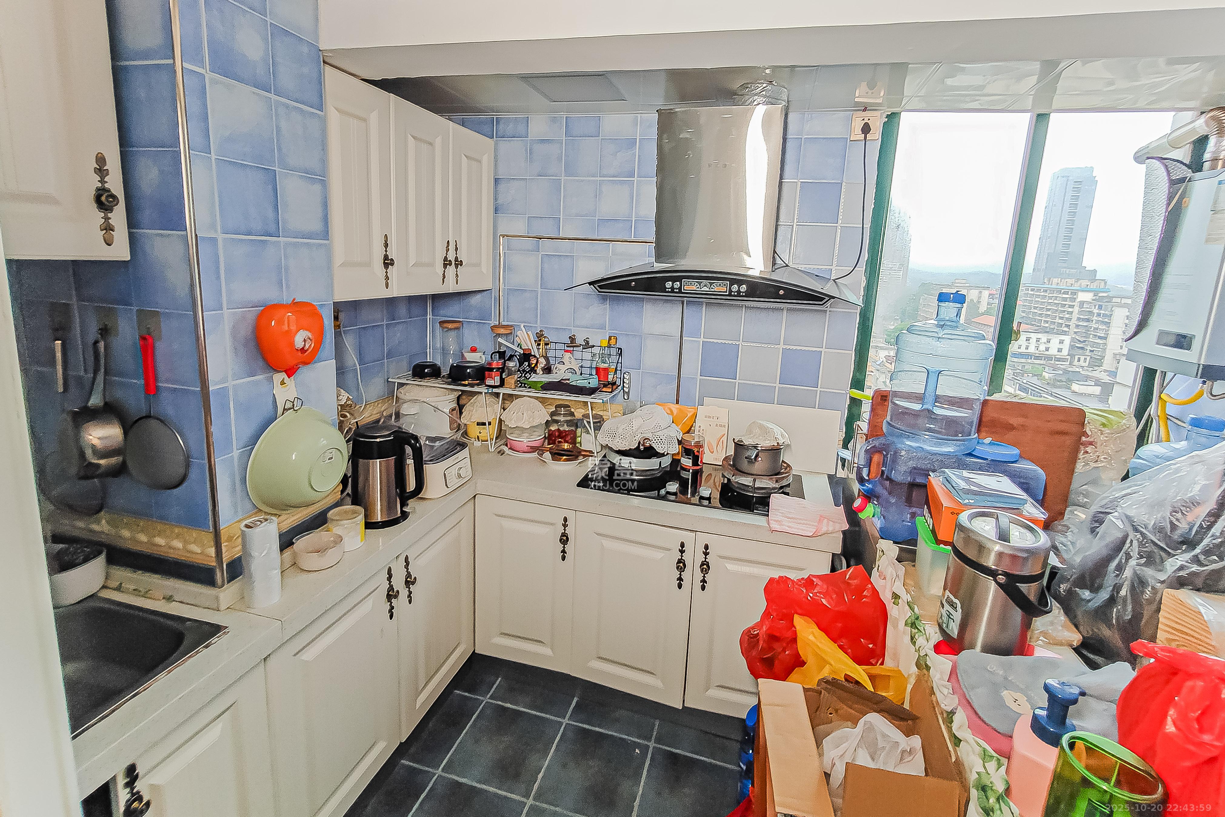 永宏佳园  2室1厅1卫    61.8万厨房