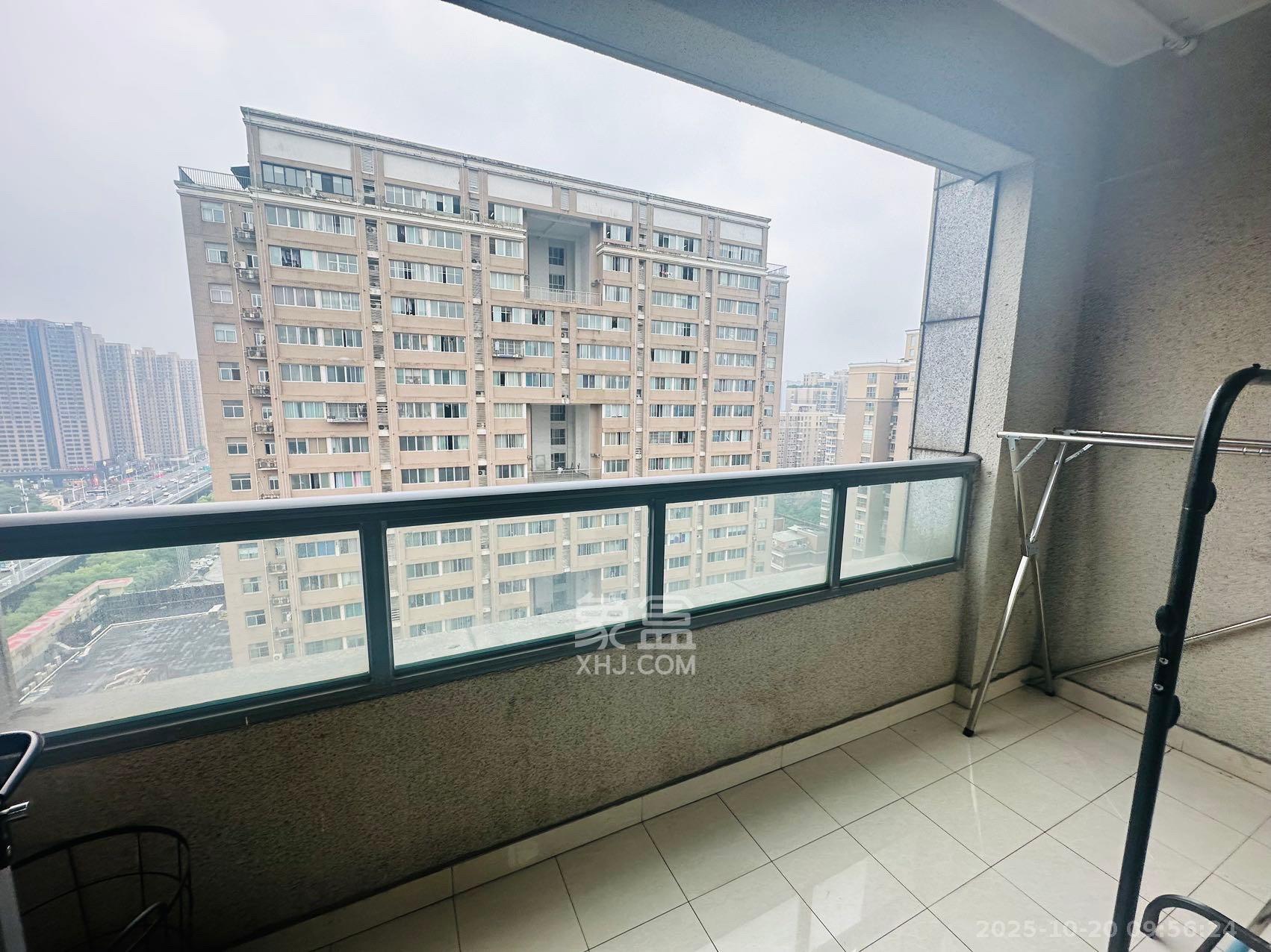 西子一间  1室0厅1卫    1800.0元/月室内图