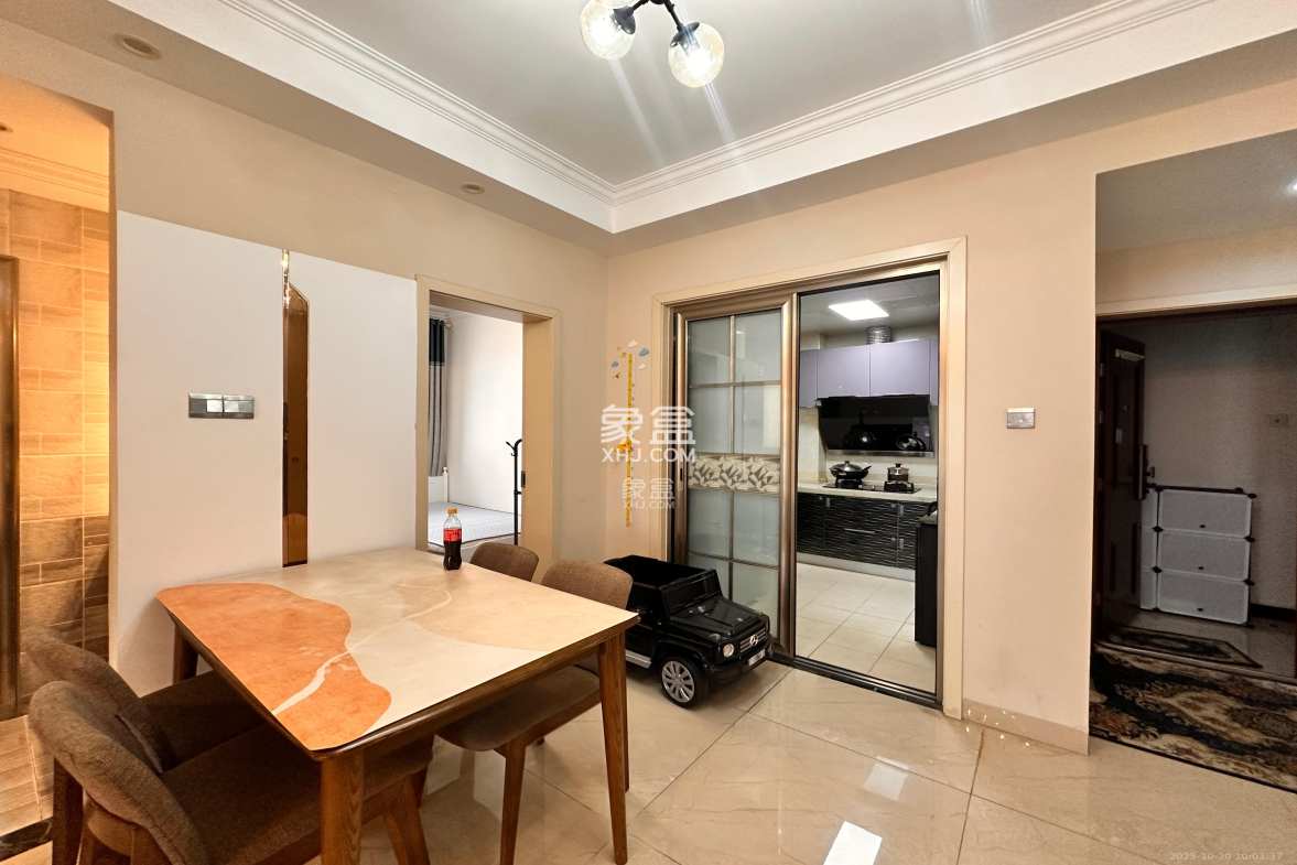 乾城(兴旺乾城) 3室2厅1卫 2800.0元/月 乾城(兴旺乾城) 3室2厅1卫 2800.0元/月室内图