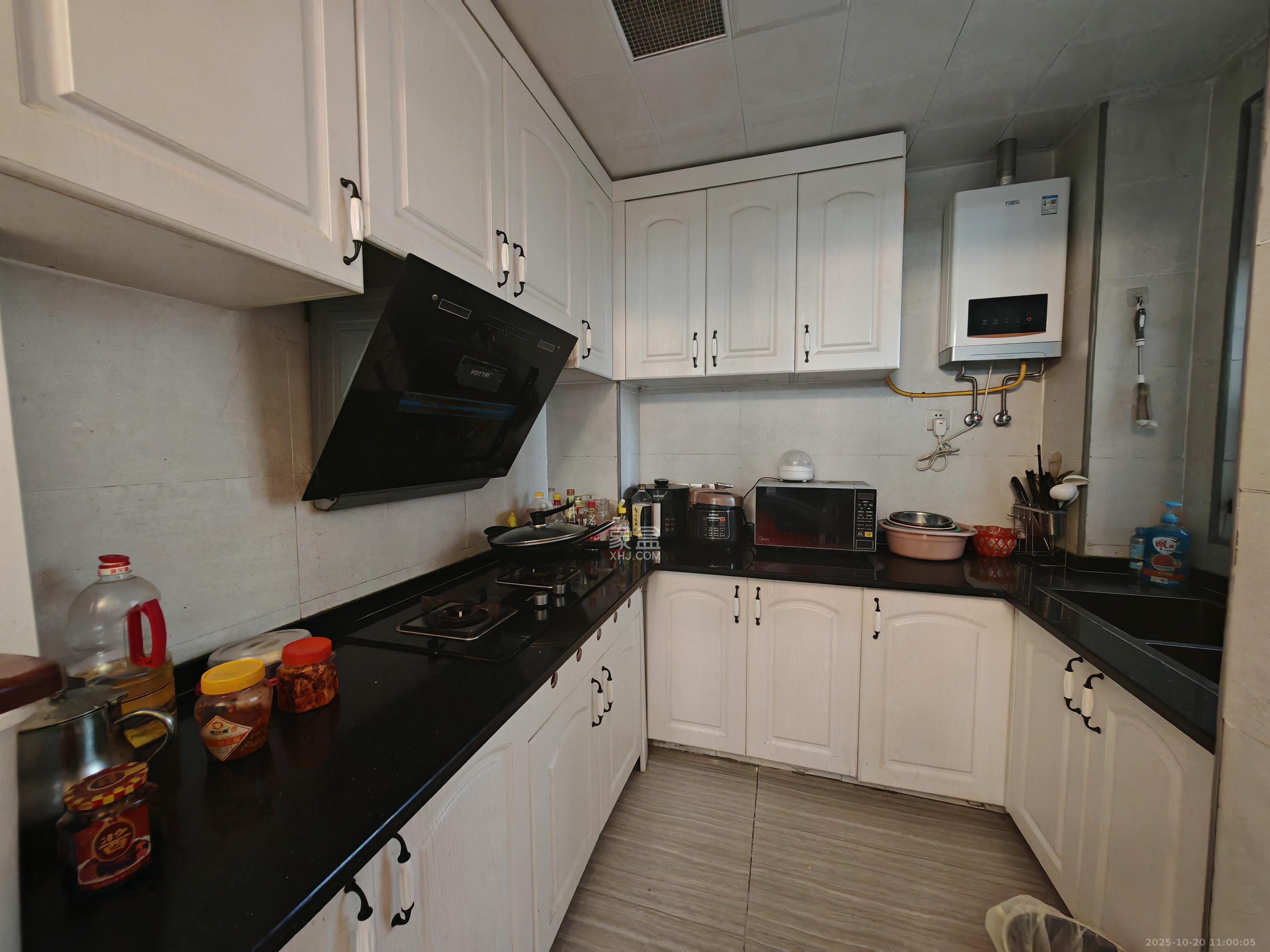 湖湘奥林匹克花园  3室1厅1卫    2000.0元/月室内图