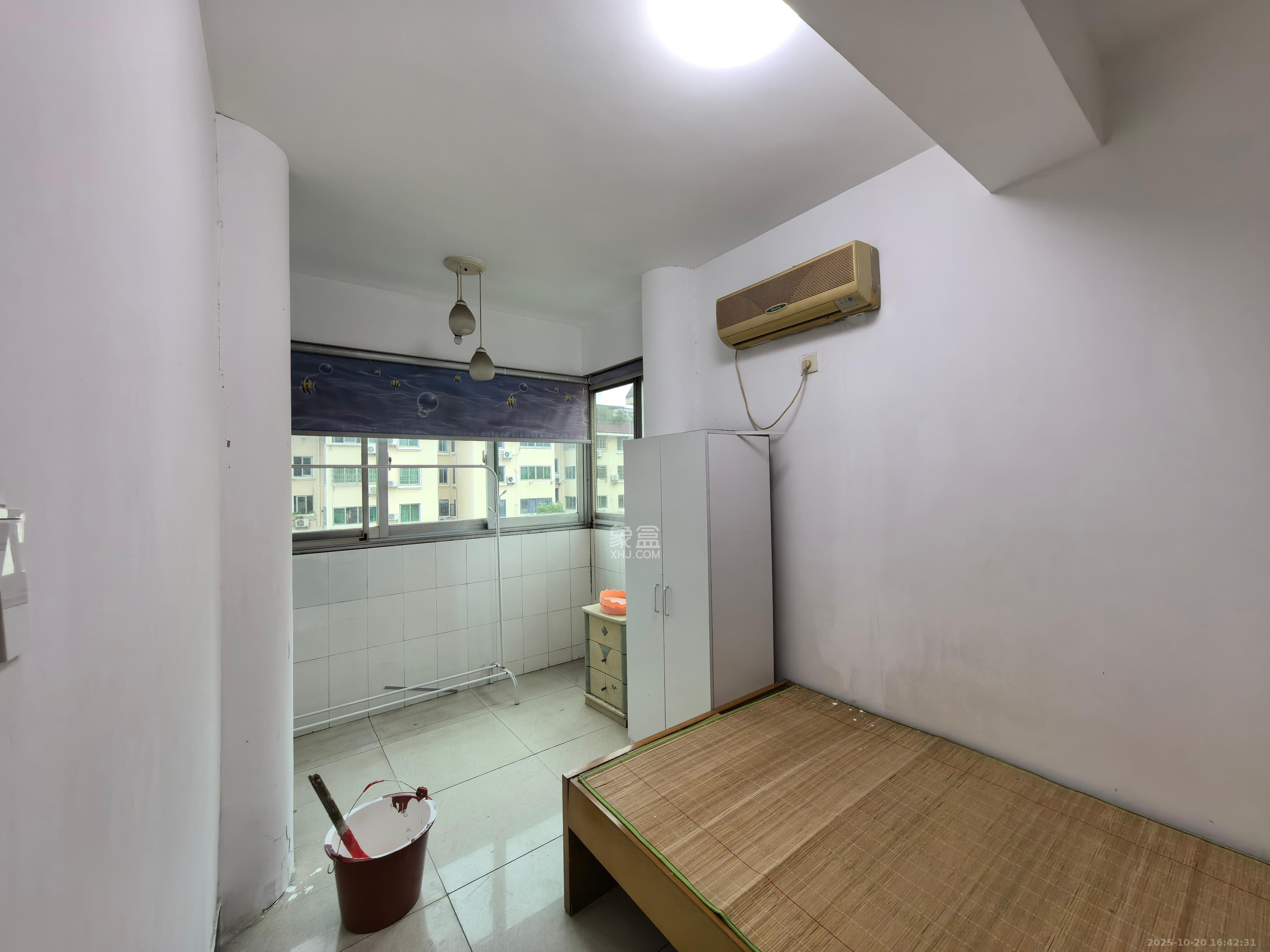 咸嘉新村嘉文苑  3室2厅1卫    1700.0元/月 咸嘉新村嘉文苑  3室2厅1卫    1700.0元/月室内图