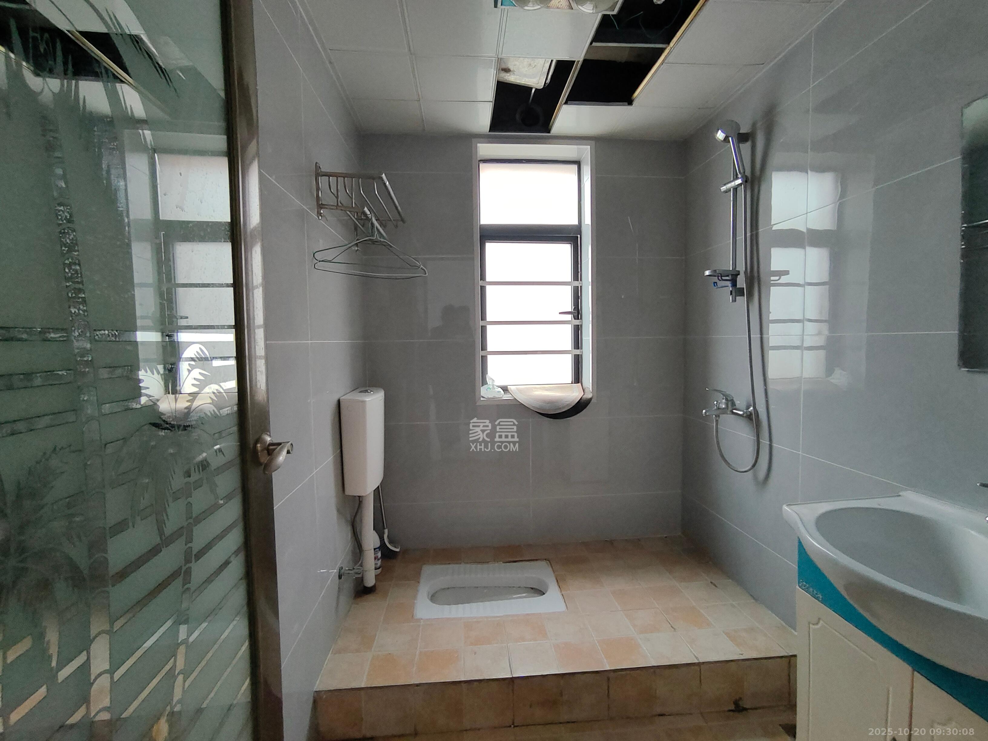 上峰苑（兰亭玥岛）  2室1厅1卫    2000.0元/月室内图