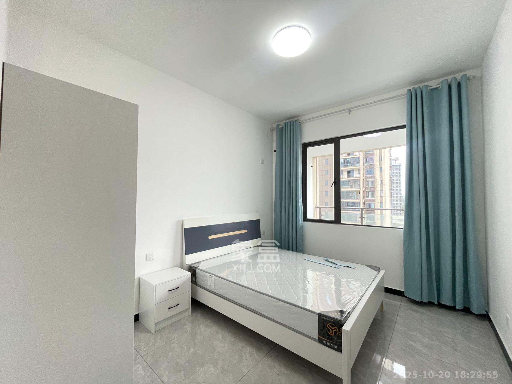 润和湘江天地E区 4室2厅3卫 3280.0元/月 润和湘江天地E区 4室2厅3卫 3280.0元/月室内图