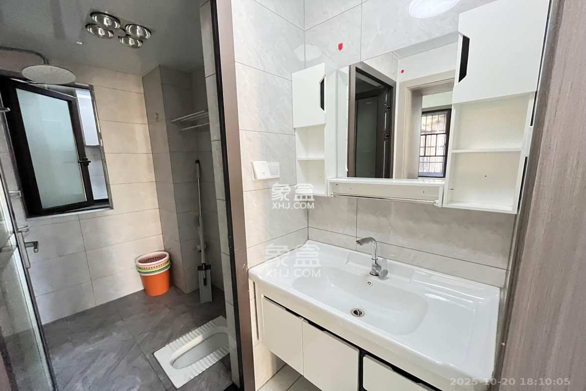 长房明宸府 3室0厅0卫 2200.0元/月 长房明宸府 3室0厅0卫 2200.0元/月室内图