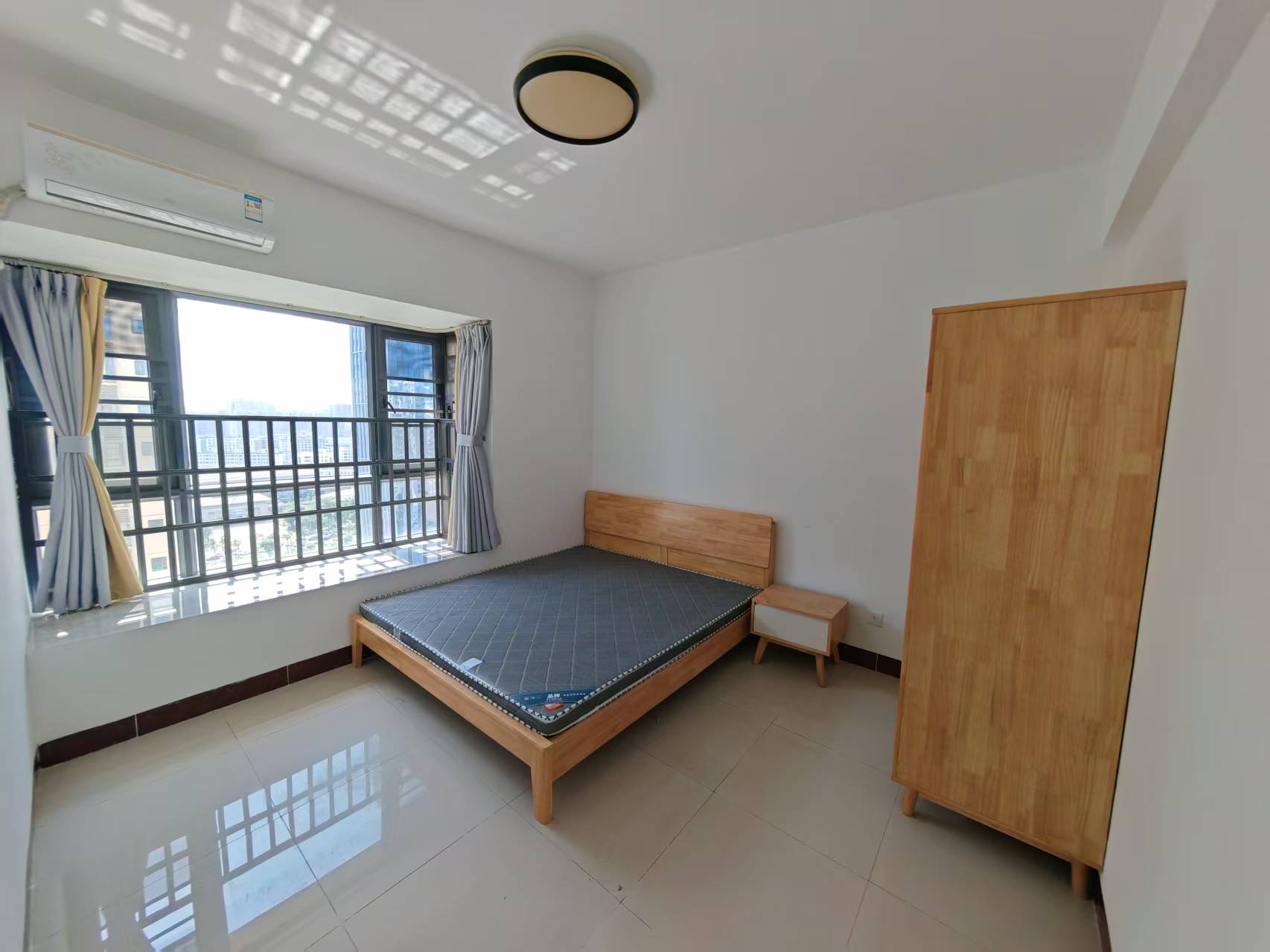 美舍嘉苑一期  4室2厅2卫    3500.0元/月室内图