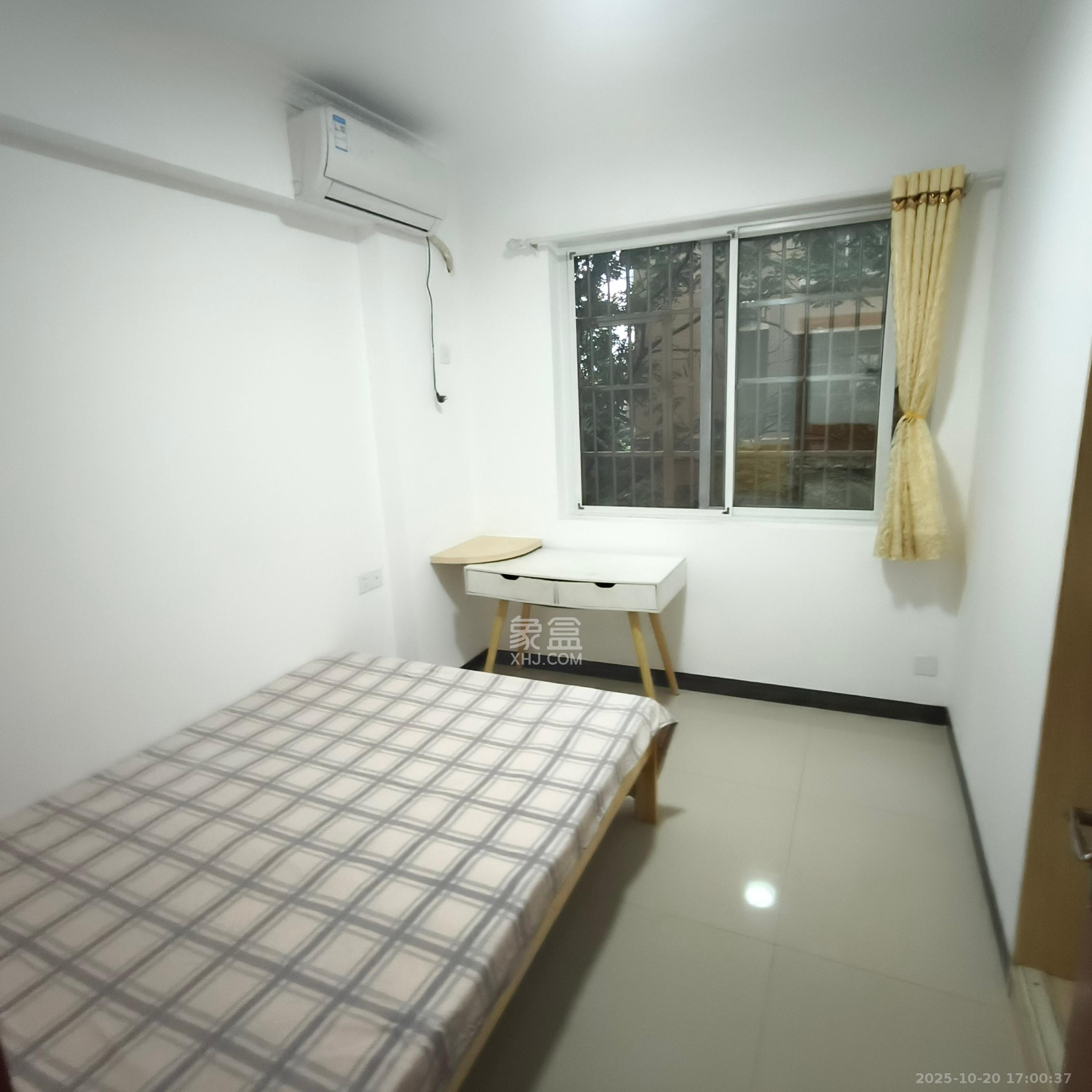 和润园一、二期  3室1厅1卫    2000.0元/月 和润园一、二期  3室1厅1卫    2000.0元/月室内图