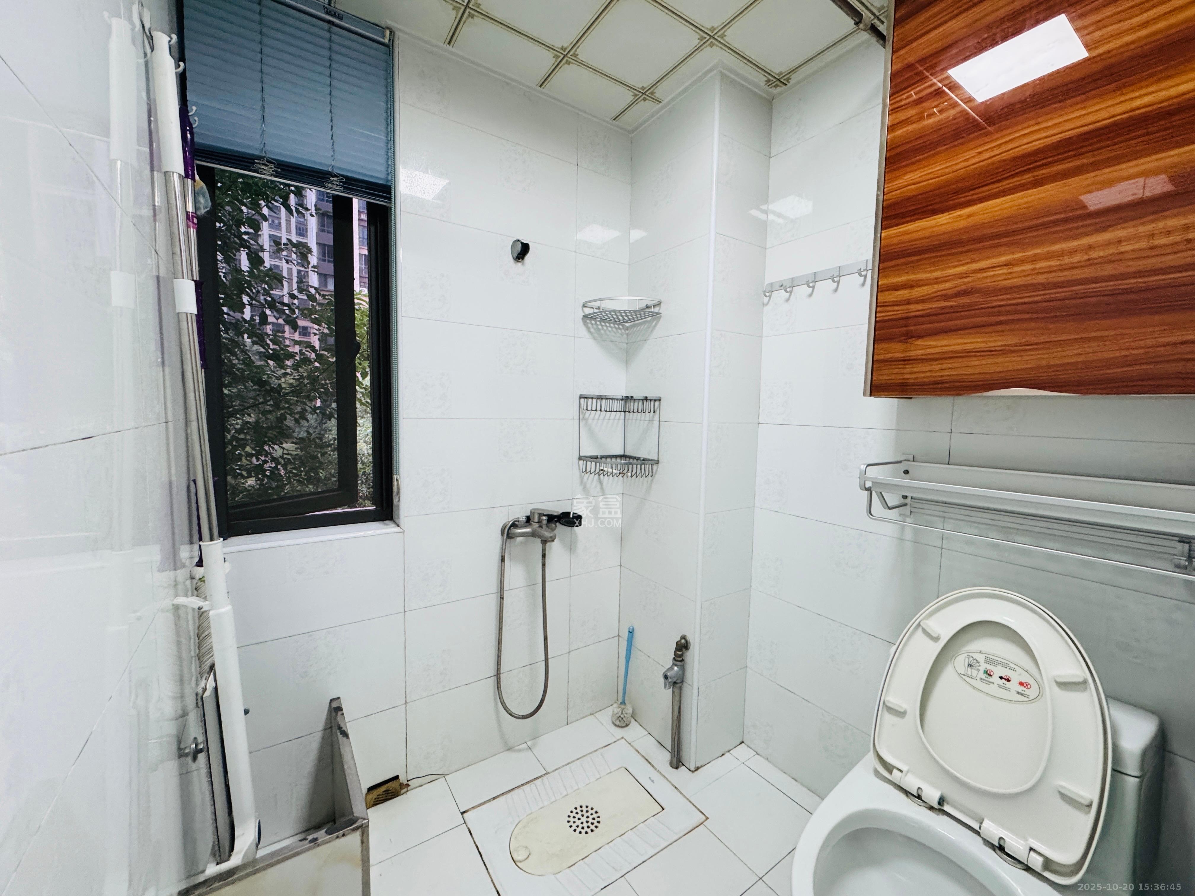 南山雍江汇（滨江国际新城）  4室2厅2卫    4000.0元/月室内图