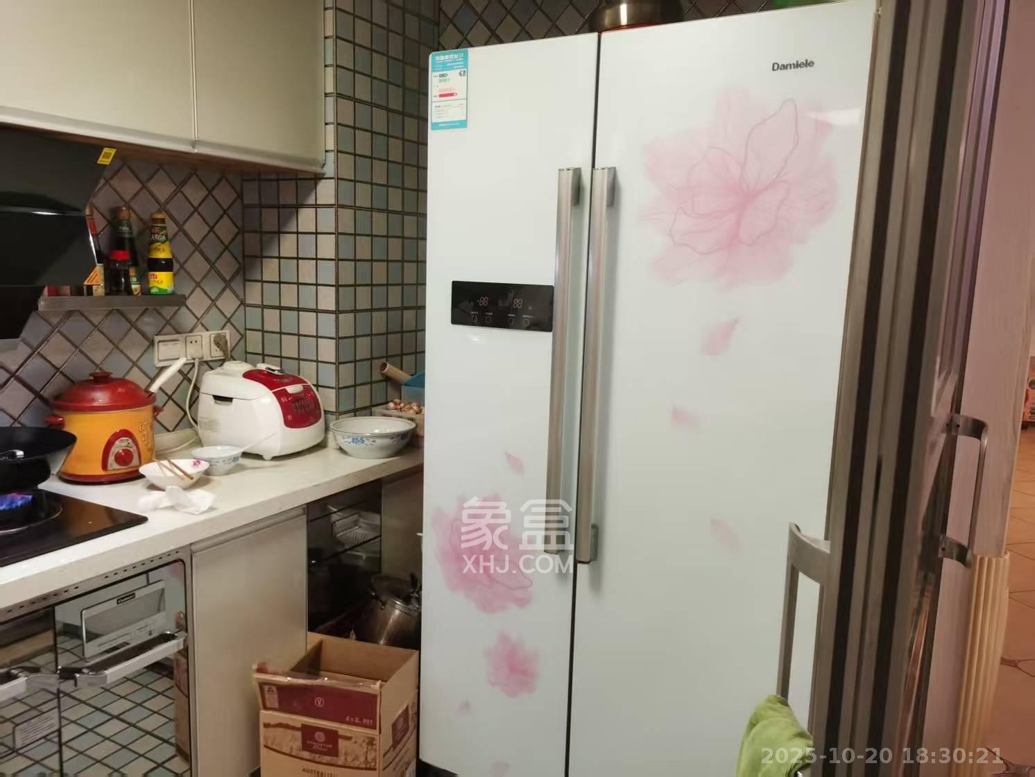 枫丹雅苑(天辰枫丹白露) 4室2厅2卫 6000.0元/月 枫丹雅苑(天辰枫丹白露) 4室2厅2卫 6000.0元/月室内图