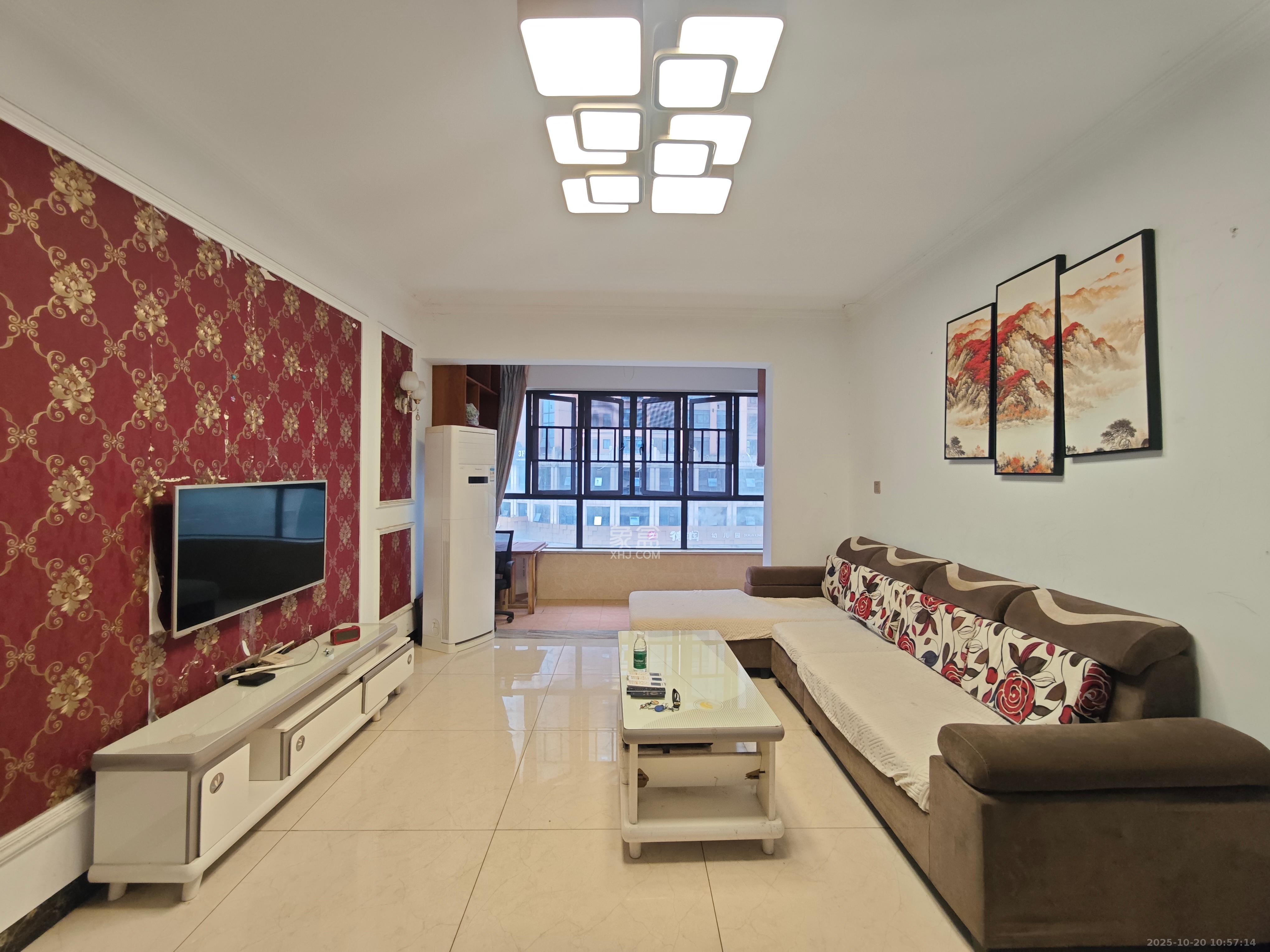 五矿万境水岸五期(五矿万境水岸文苑)  3室2厅2卫    2500.0元/月 五矿万境水岸五期(五矿万境水岸文苑)  3室2厅2卫    2500.0元/月