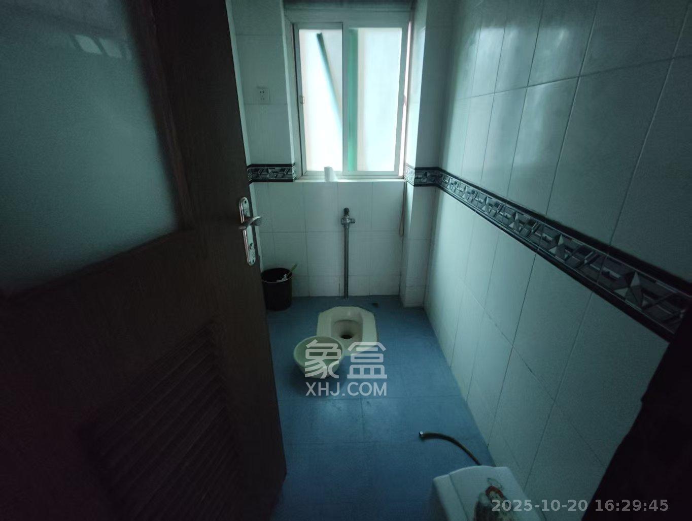 名都花园  3室2厅2卫    3000.0元/月 名都花园  3室2厅2卫    3000.0元/月室内图