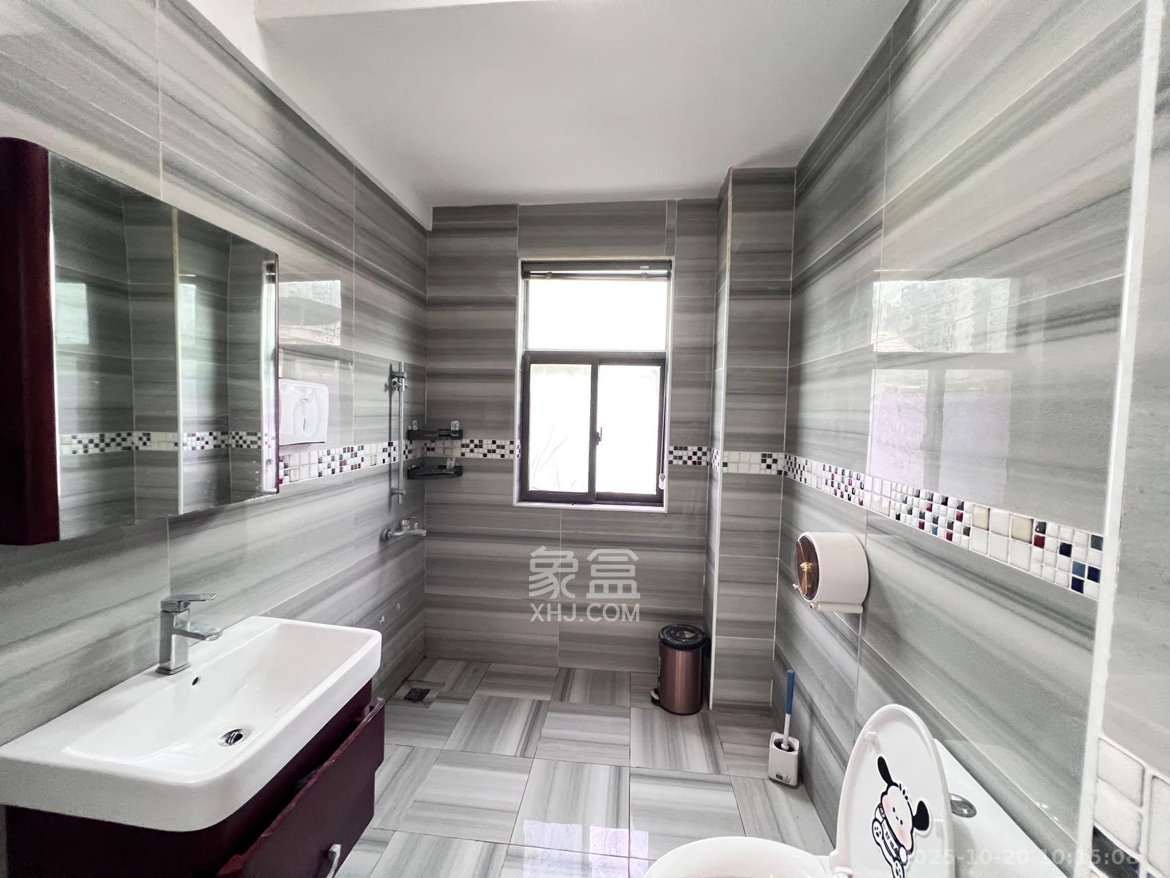 碧翠园(中房)  10室3厅4卫    13000.0元/月 碧翠园(中房)  10室3厅4卫    13000.0元/月室内图