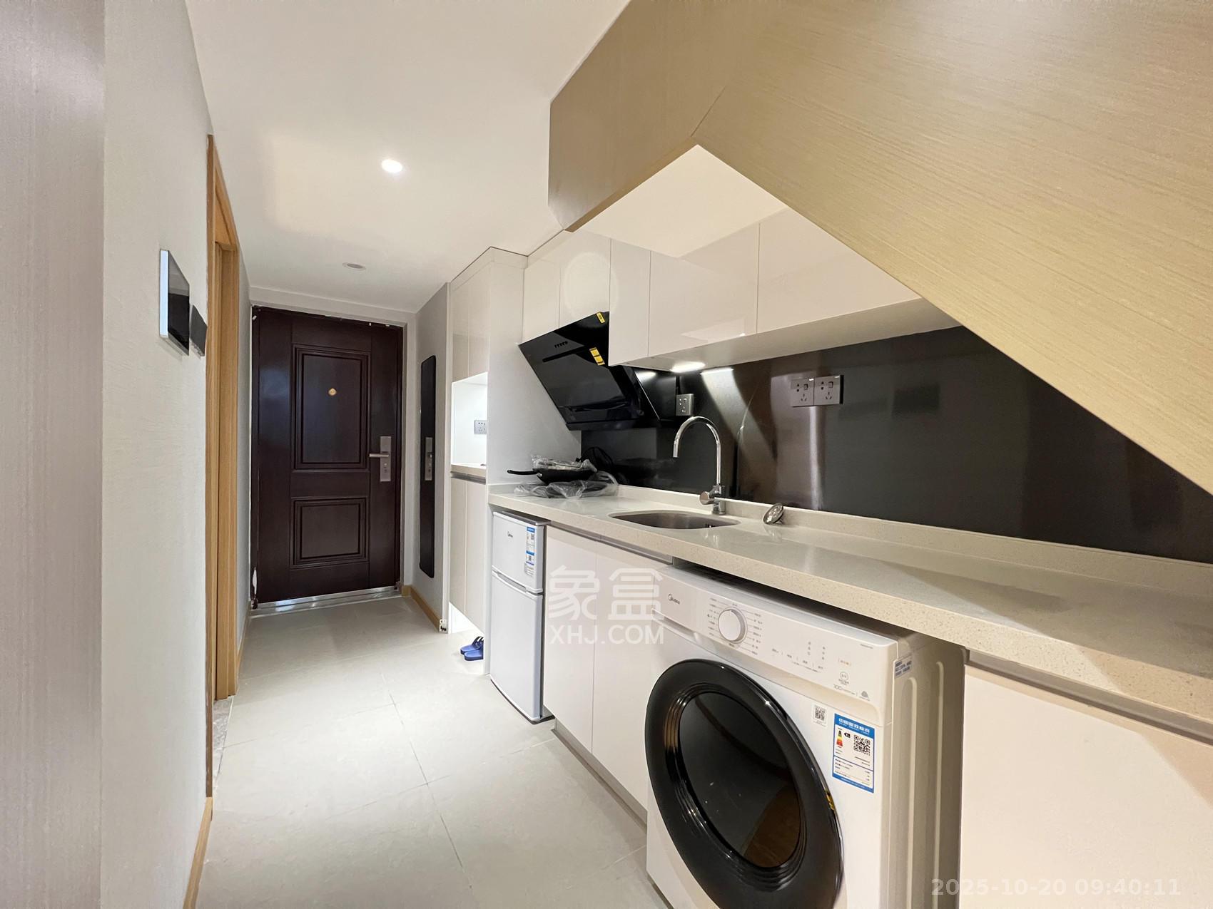 阳光城檀悦 2室2厅1卫 2550.0元/月 阳光城檀悦 2室2厅1卫 2550.0元/月室内图