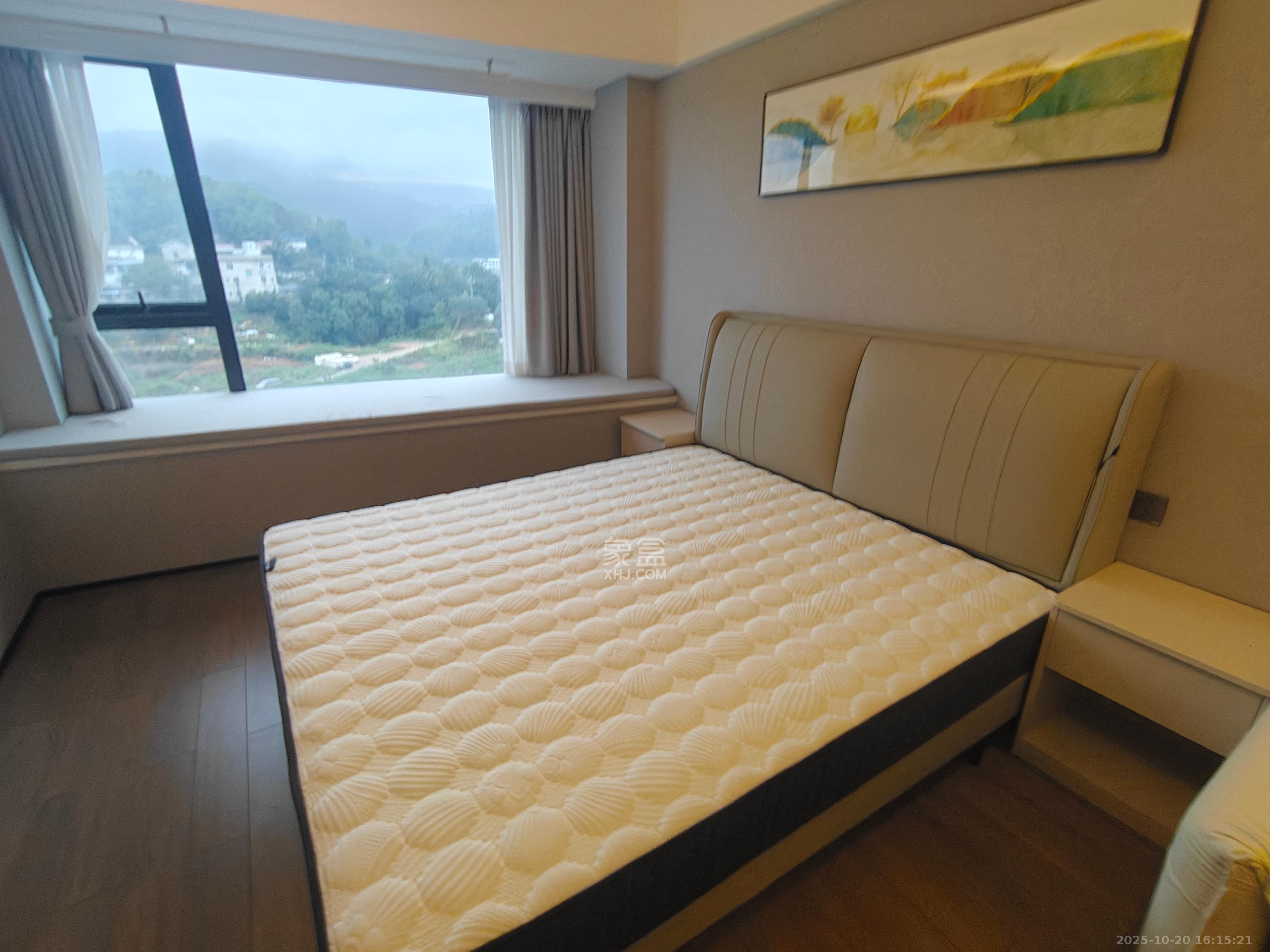 达美涧溪山  1室0厅0卫    2200.0元/月室内图