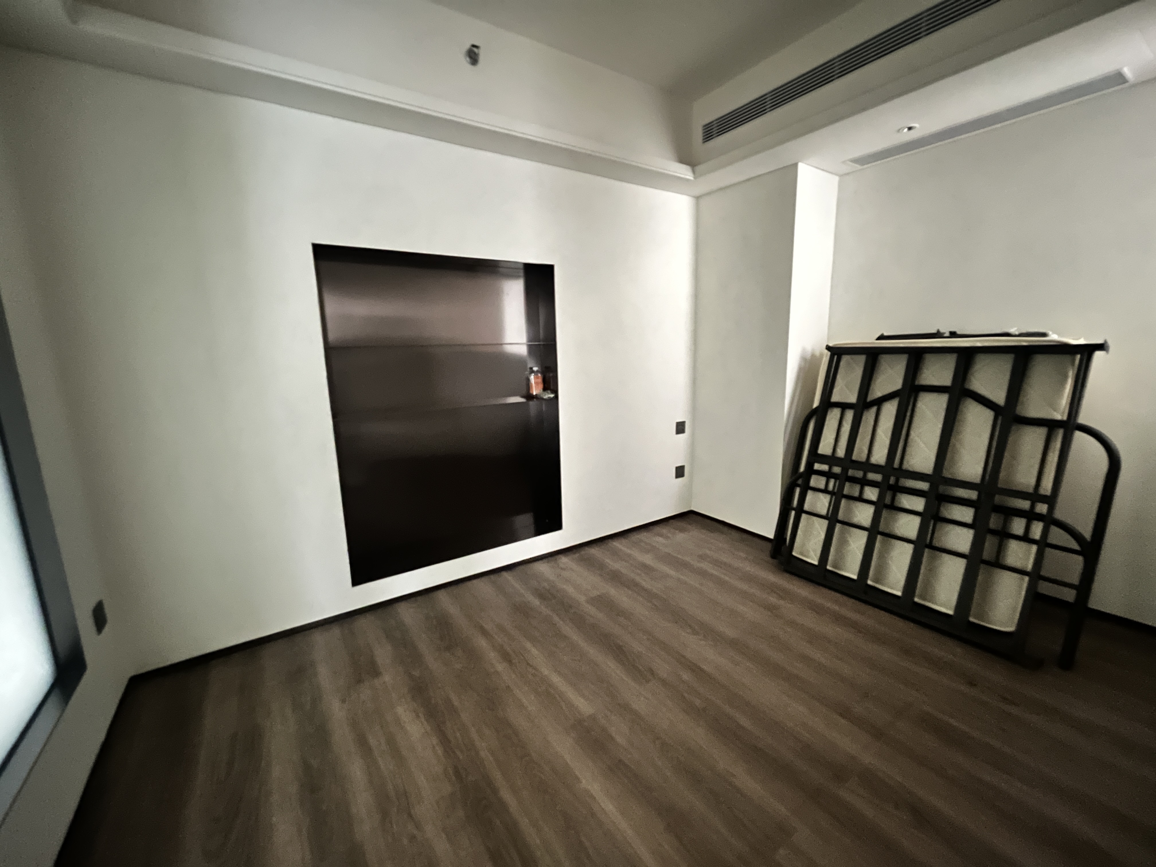 罗牛山玖悦台  2室1厅2卫    2800.0元/月