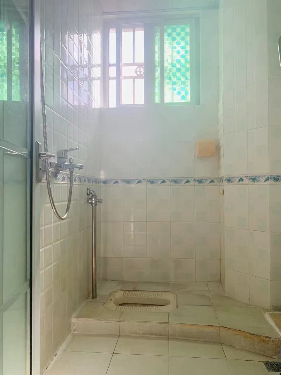 信力花苑 3室2厅1卫 3000.0元/月 信力花苑 3室2厅1卫 3000.0元/月室内图