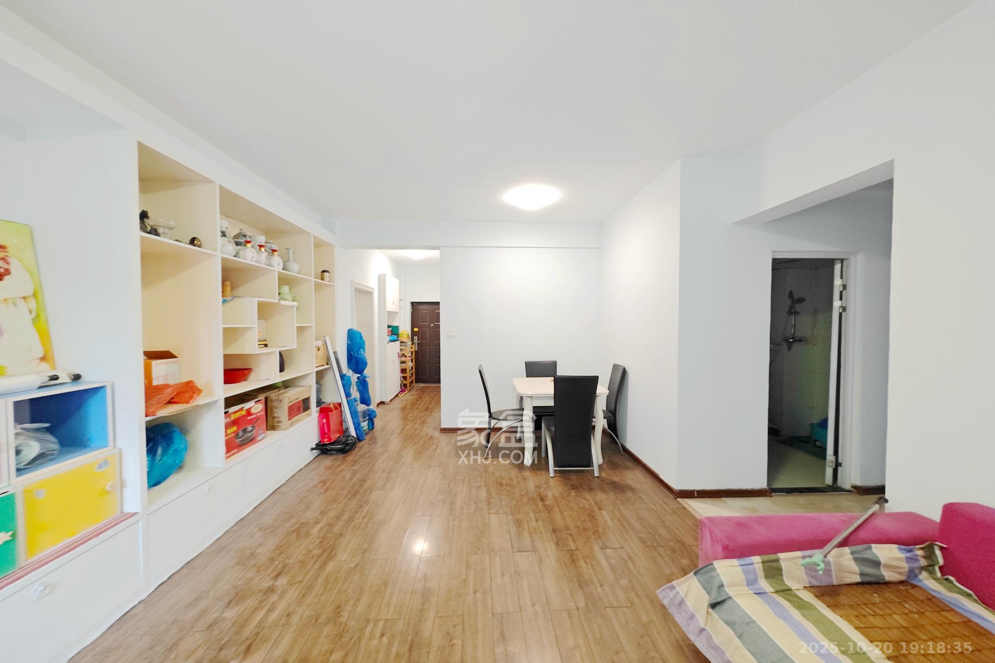 佳天瑞宁花园  2室2厅1卫    69.8万 佳天瑞宁花园  2室2厅1卫    69.8万