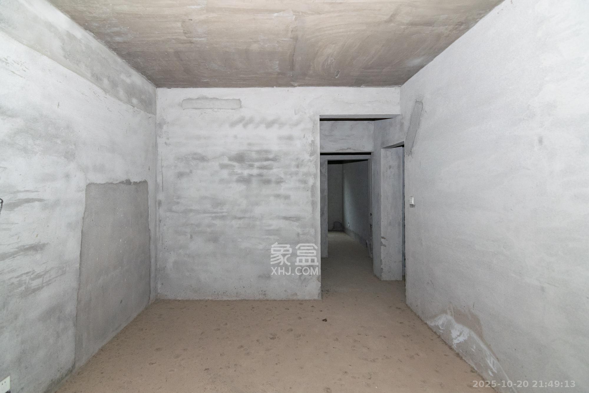 澳海月亮湾  3室2厅1卫    70.8万 澳海月亮湾  3室2厅1卫    70.8万卧室