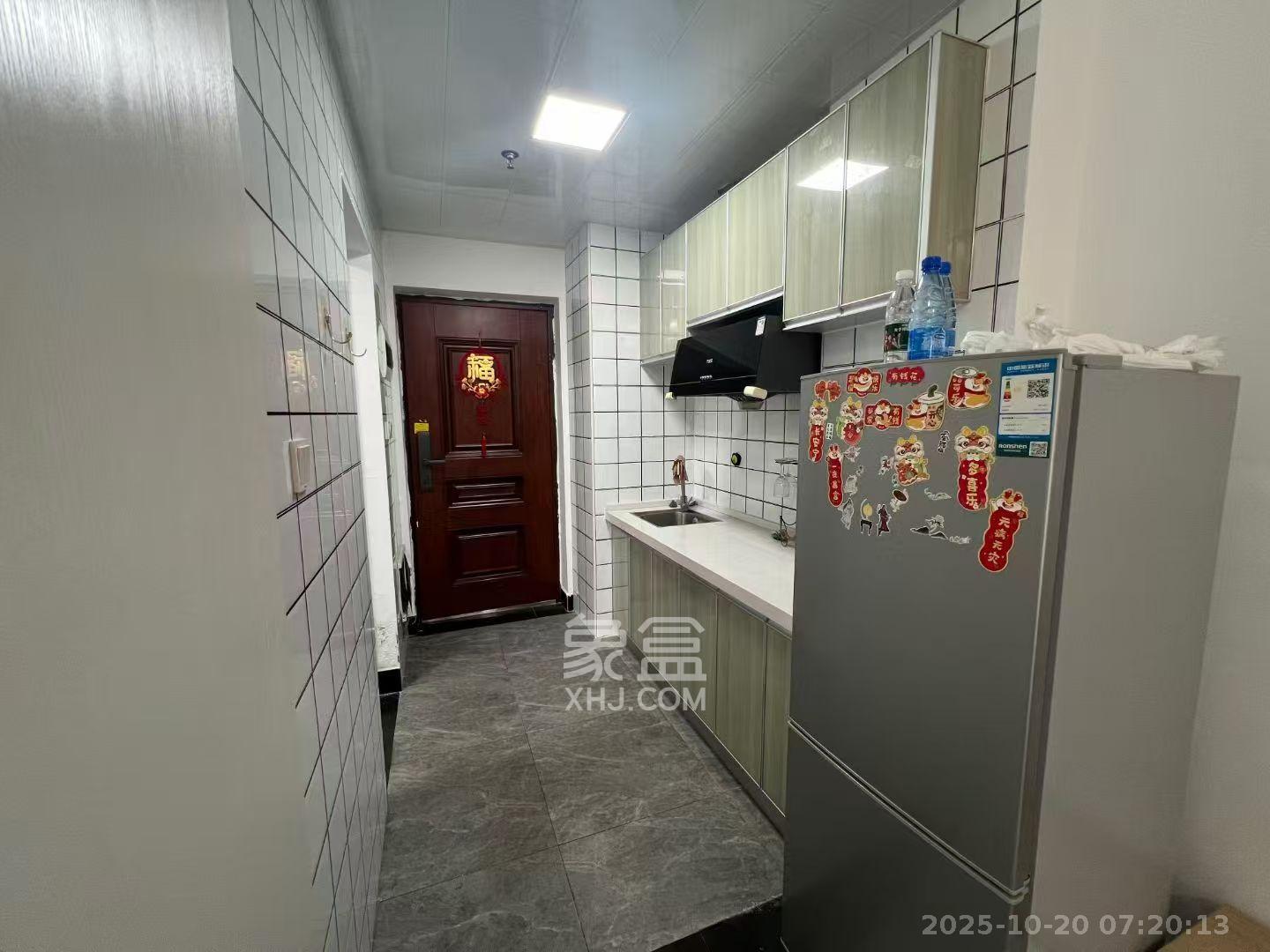 钱隆世家  1室0厅0卫    1400.0元/月 钱隆世家  1室0厅0卫    1400.0元/月室内图